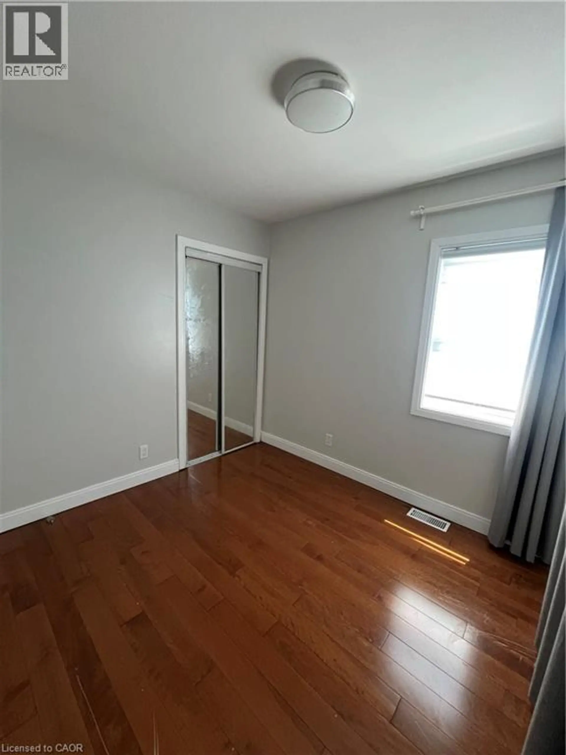 179 S VINE Street S - Image 7