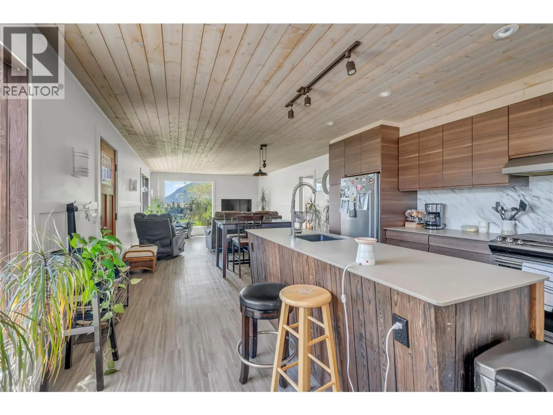 3909 Gartrell Road - Image 7