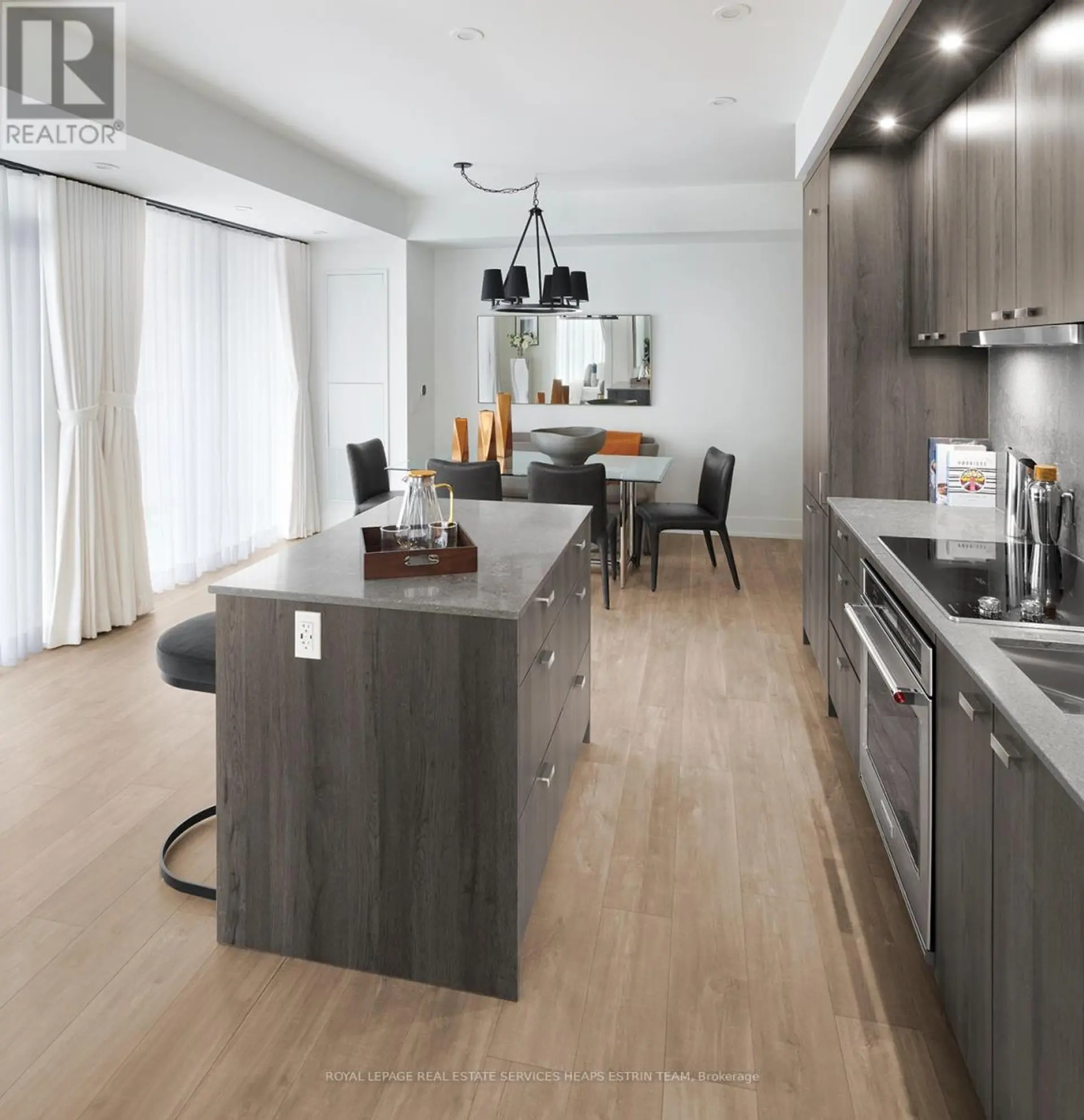 #328 858 DUPONT STREET - Image 4