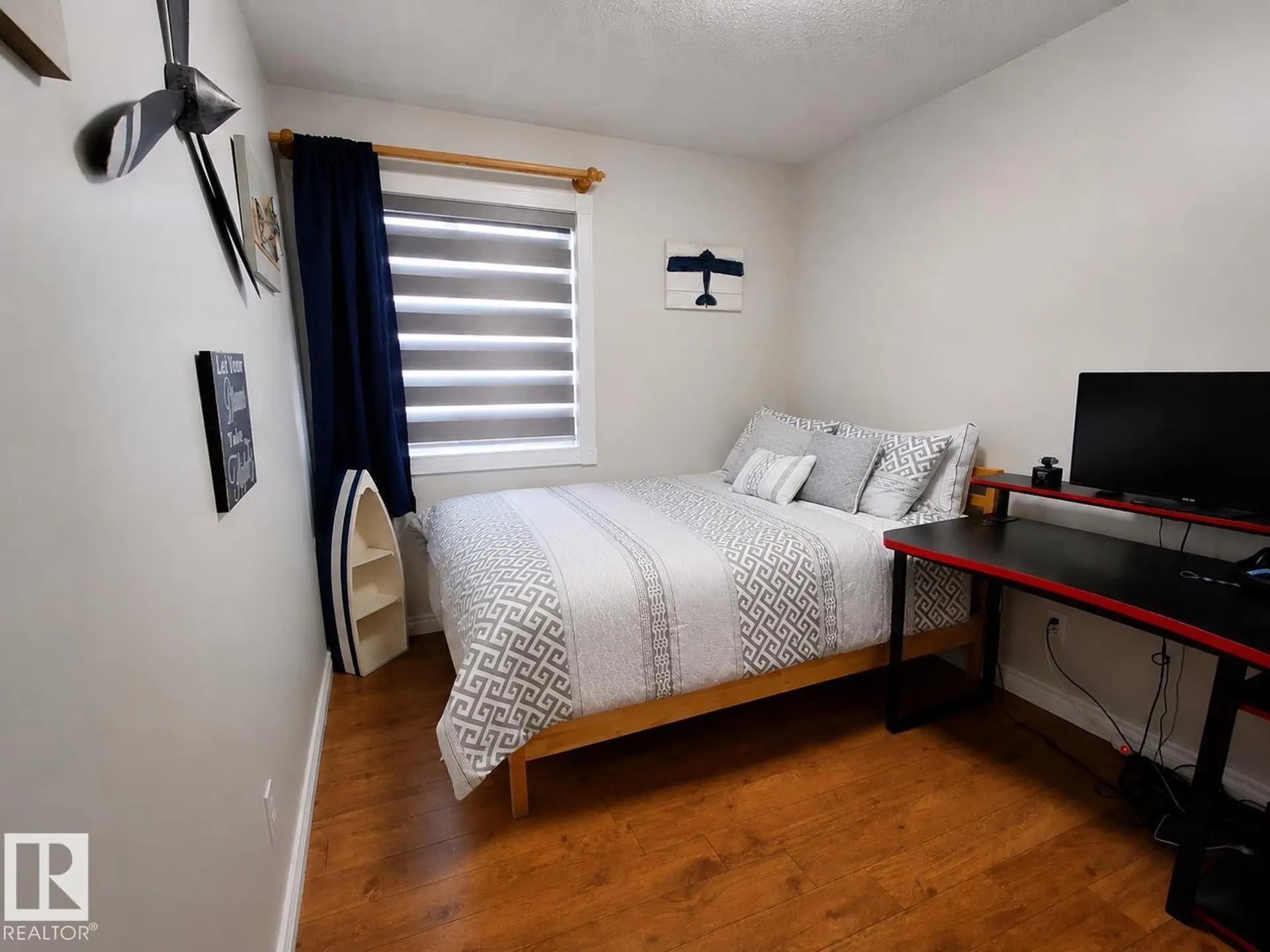 6514 19 AV NW - Image 15