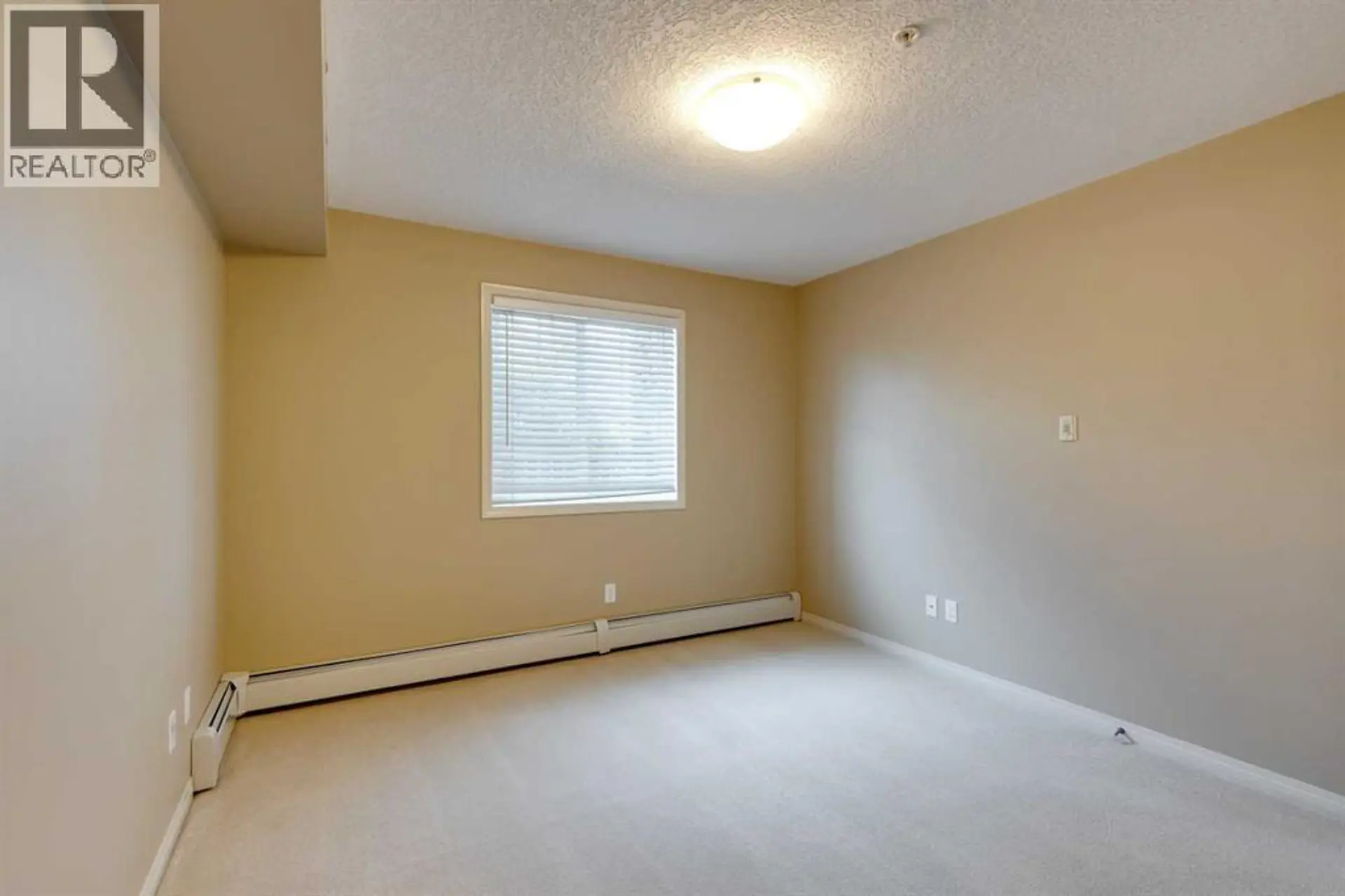 #106 304 Cranberry Park SE - Image 9