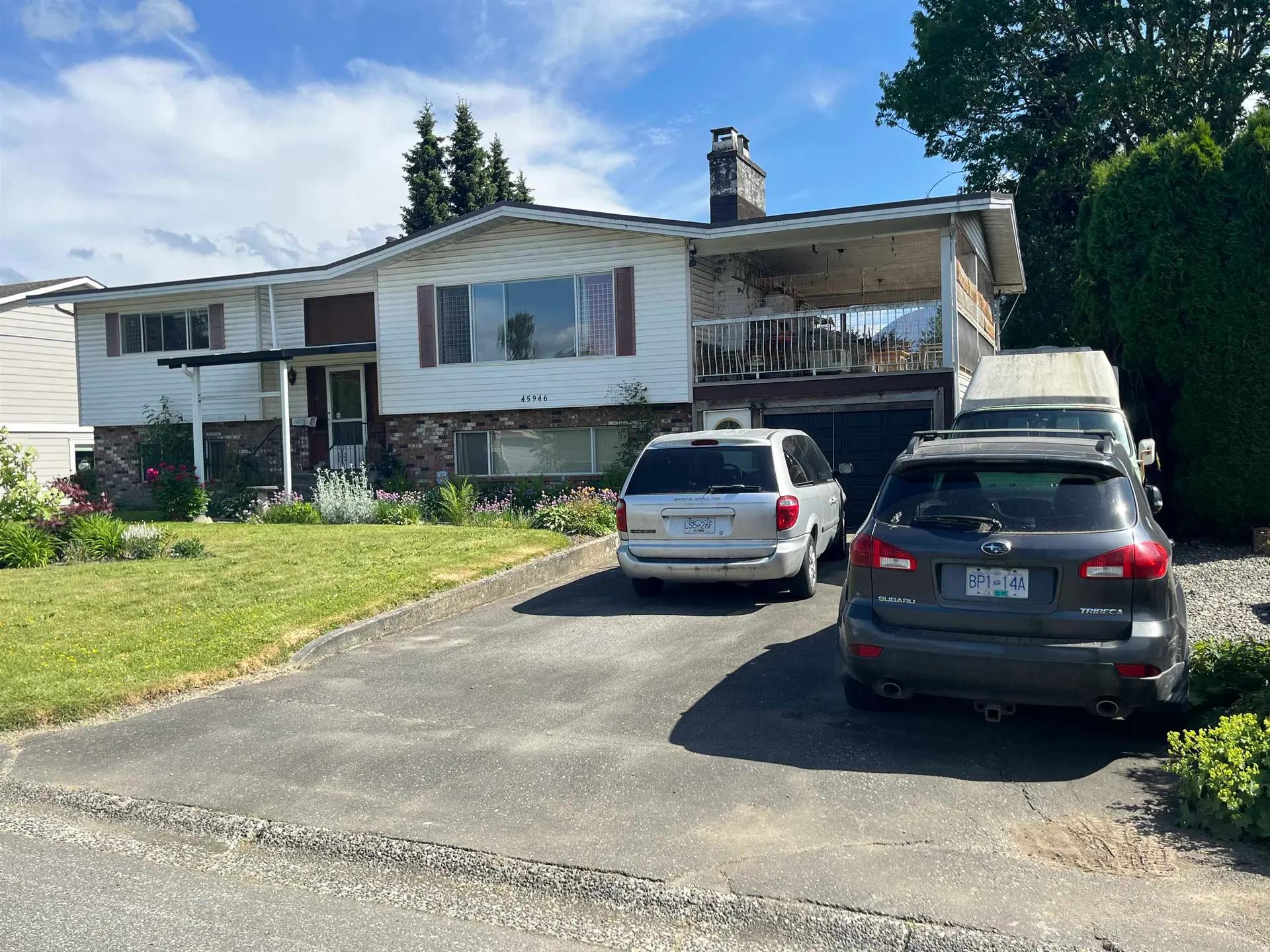 45946 Silver Avenue - Image 2