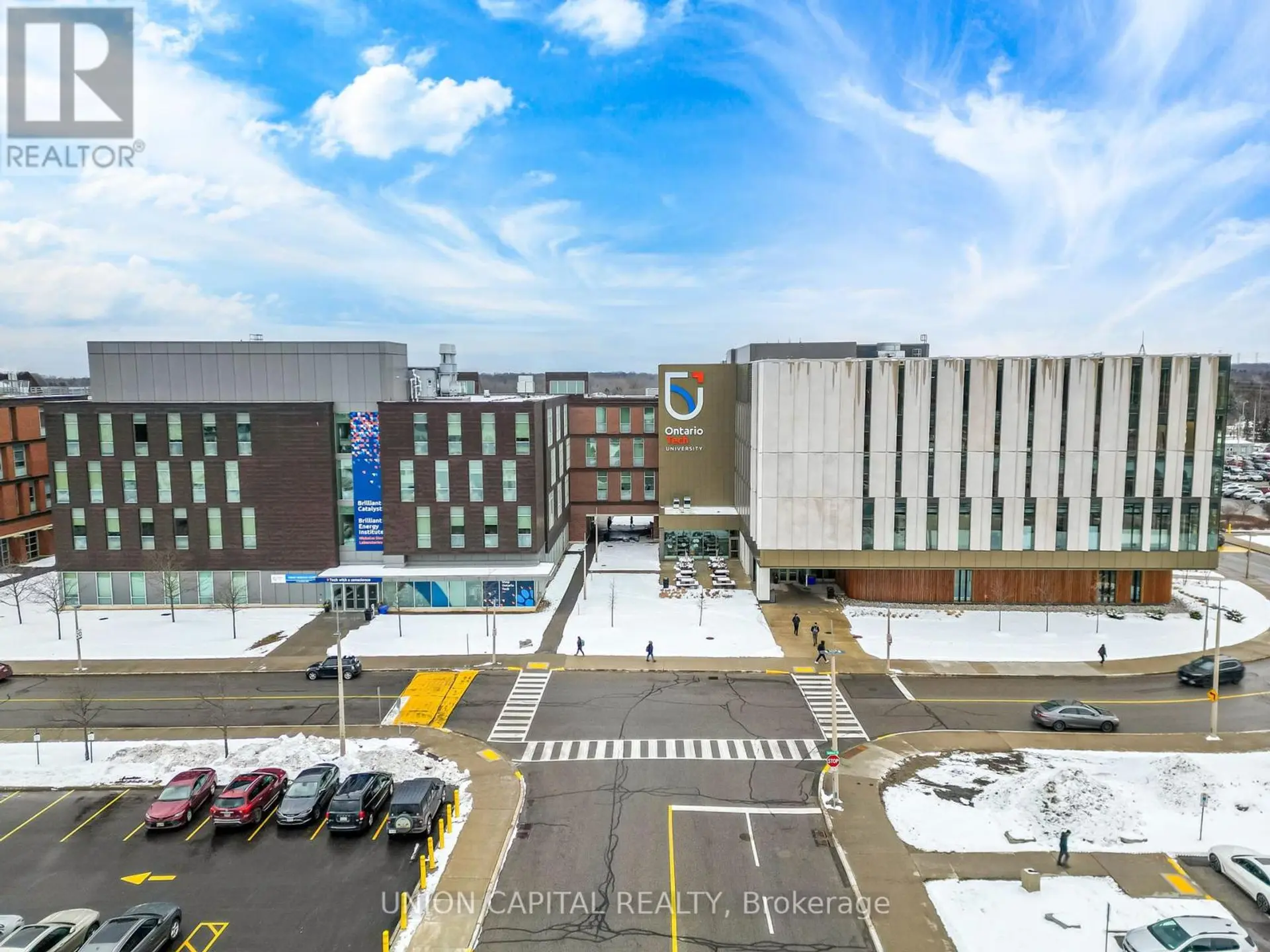 #201 1800 SIMCOE STREET - Image 16