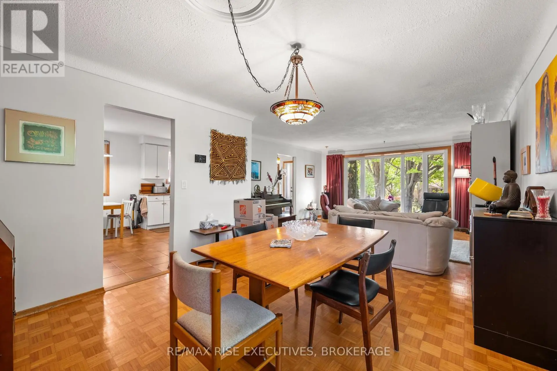 707 LAIDLAW CRESCENT - Image 10