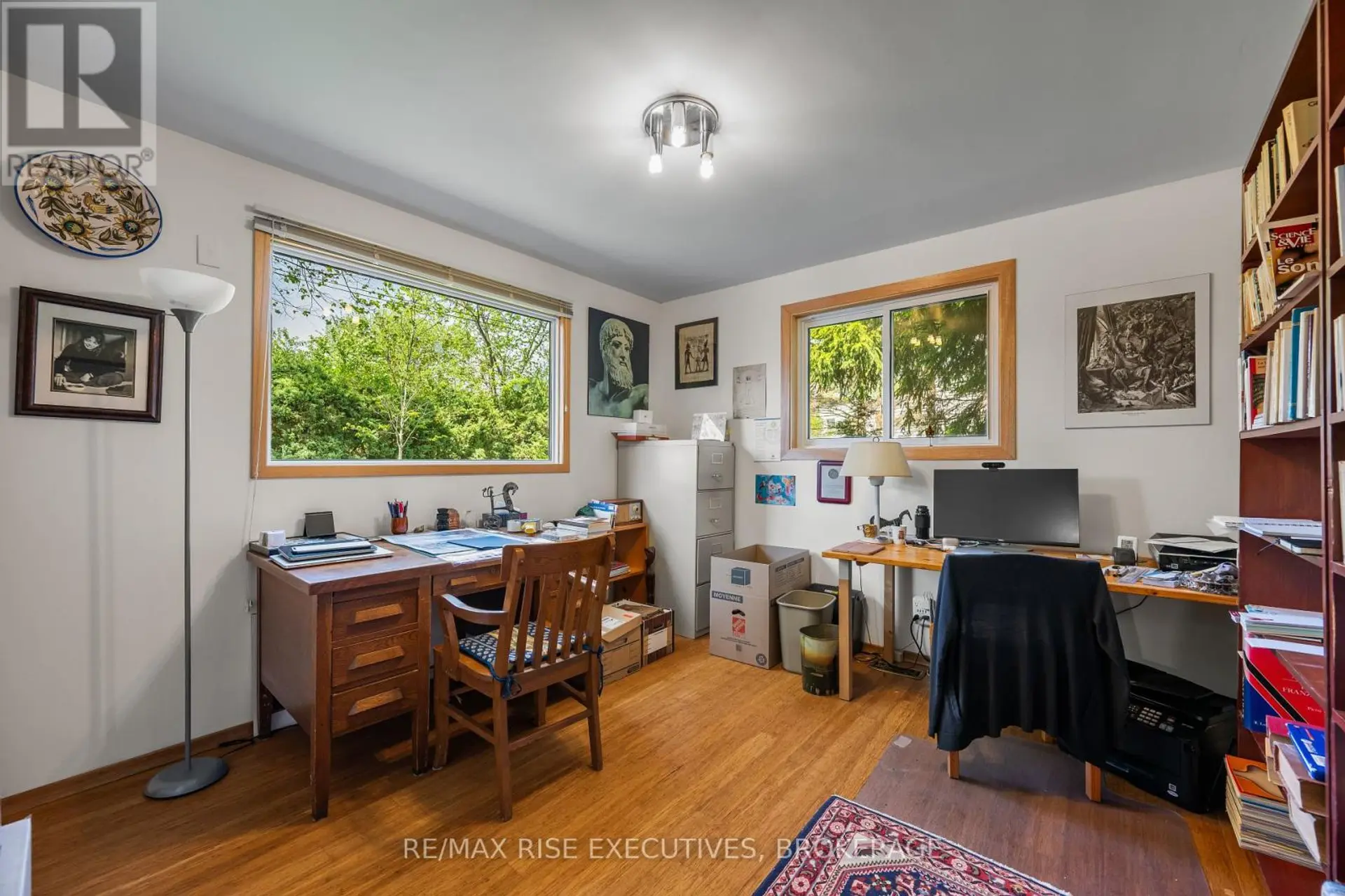 707 LAIDLAW CRESCENT - Image 14