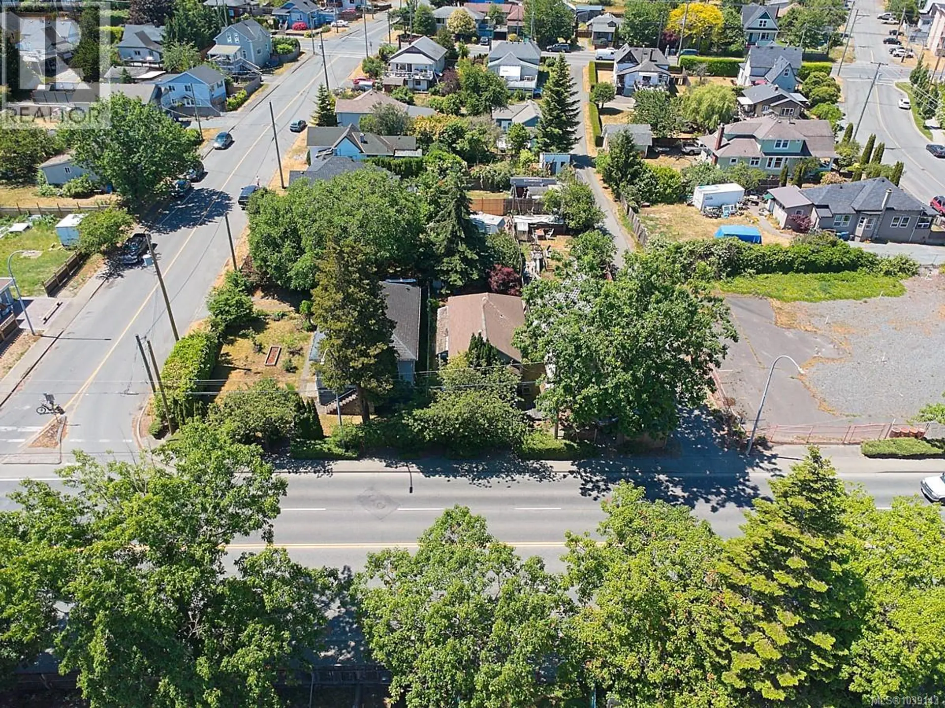 374 Nicol St - Image 6