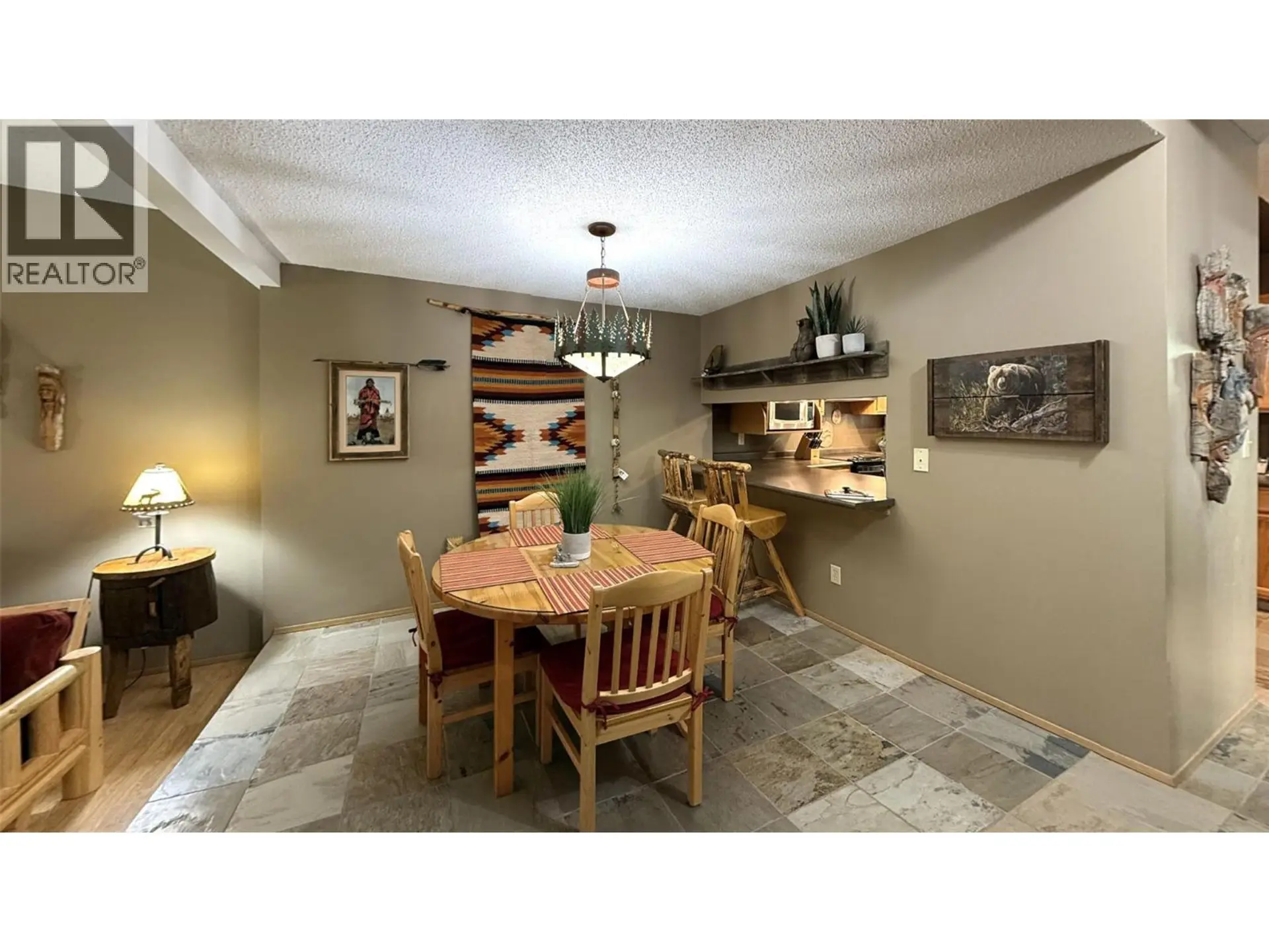 #17 7985 RADIUM GOLF COURSE Road - Image 2