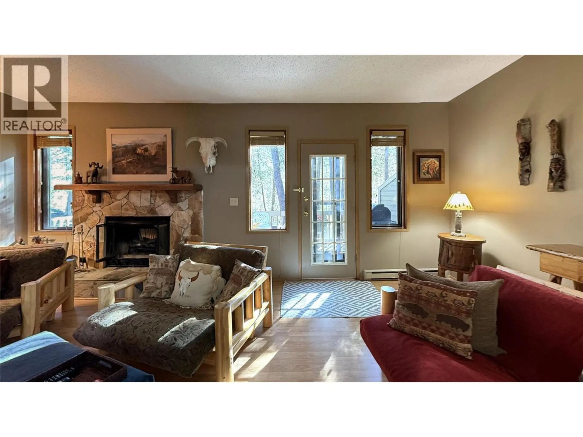 #17 7985 RADIUM GOLF COURSE Road - Image 4