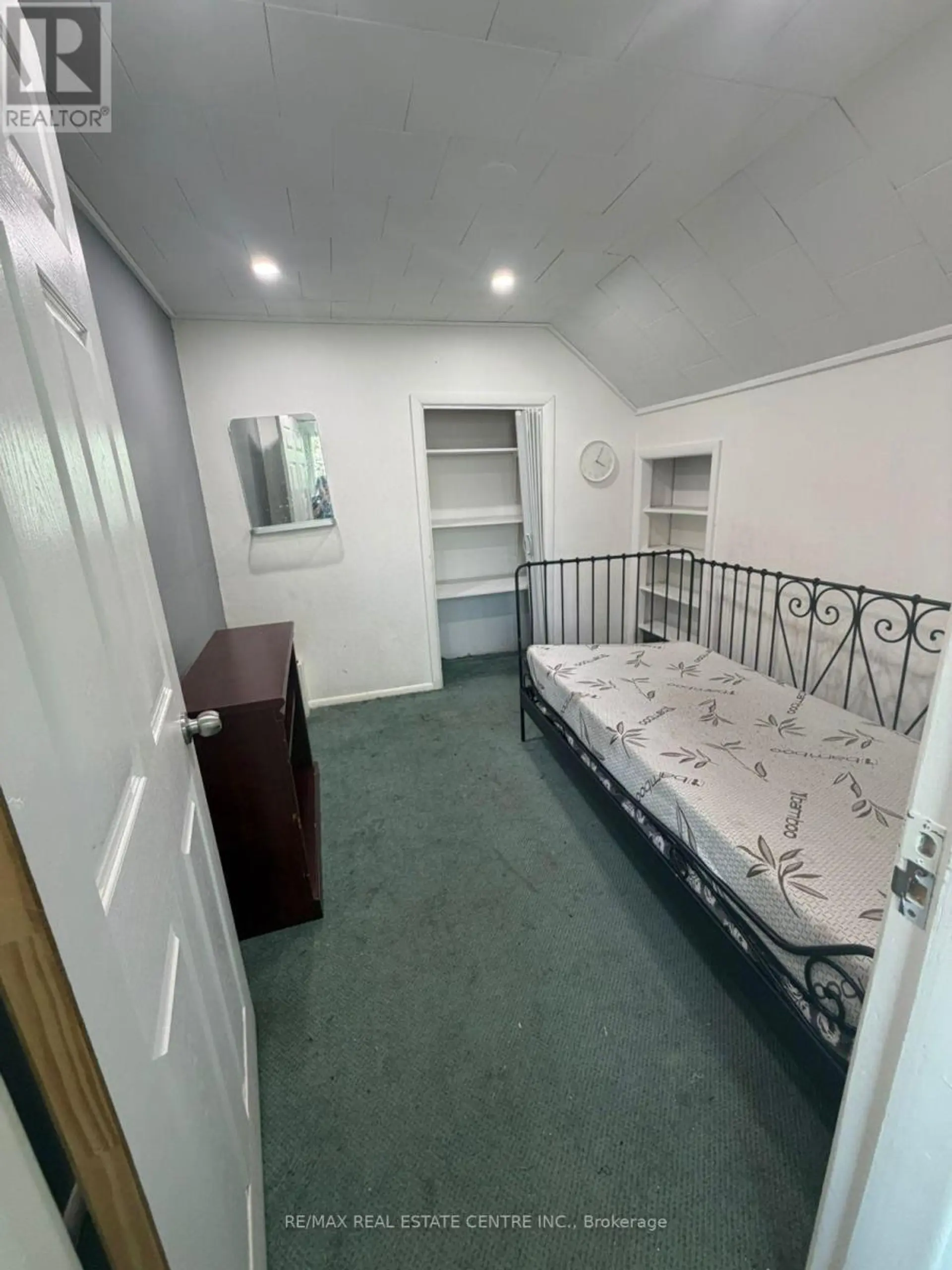 131 STEWART STREET - Image 8