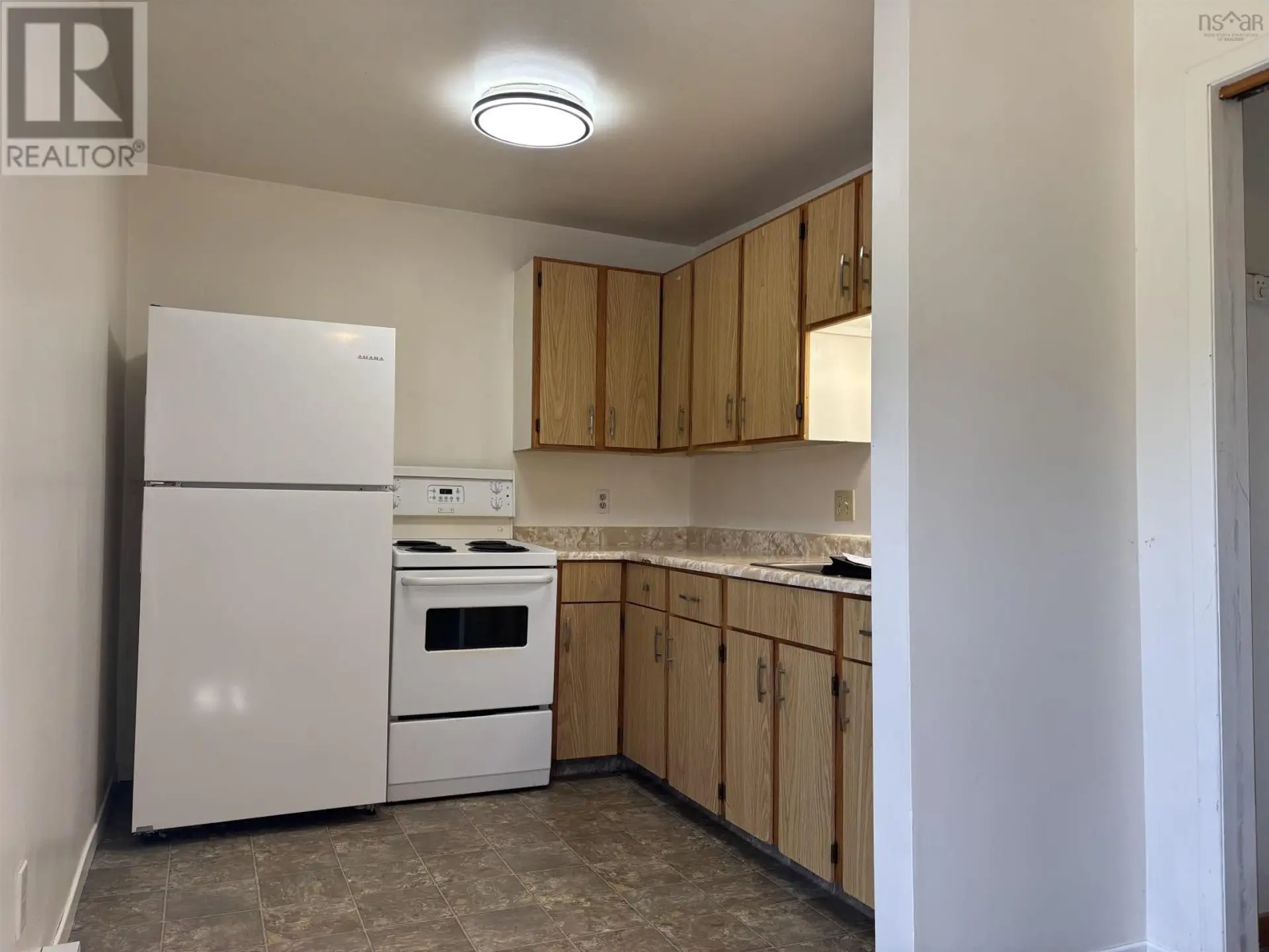 45 Mechanic Street - Image 10