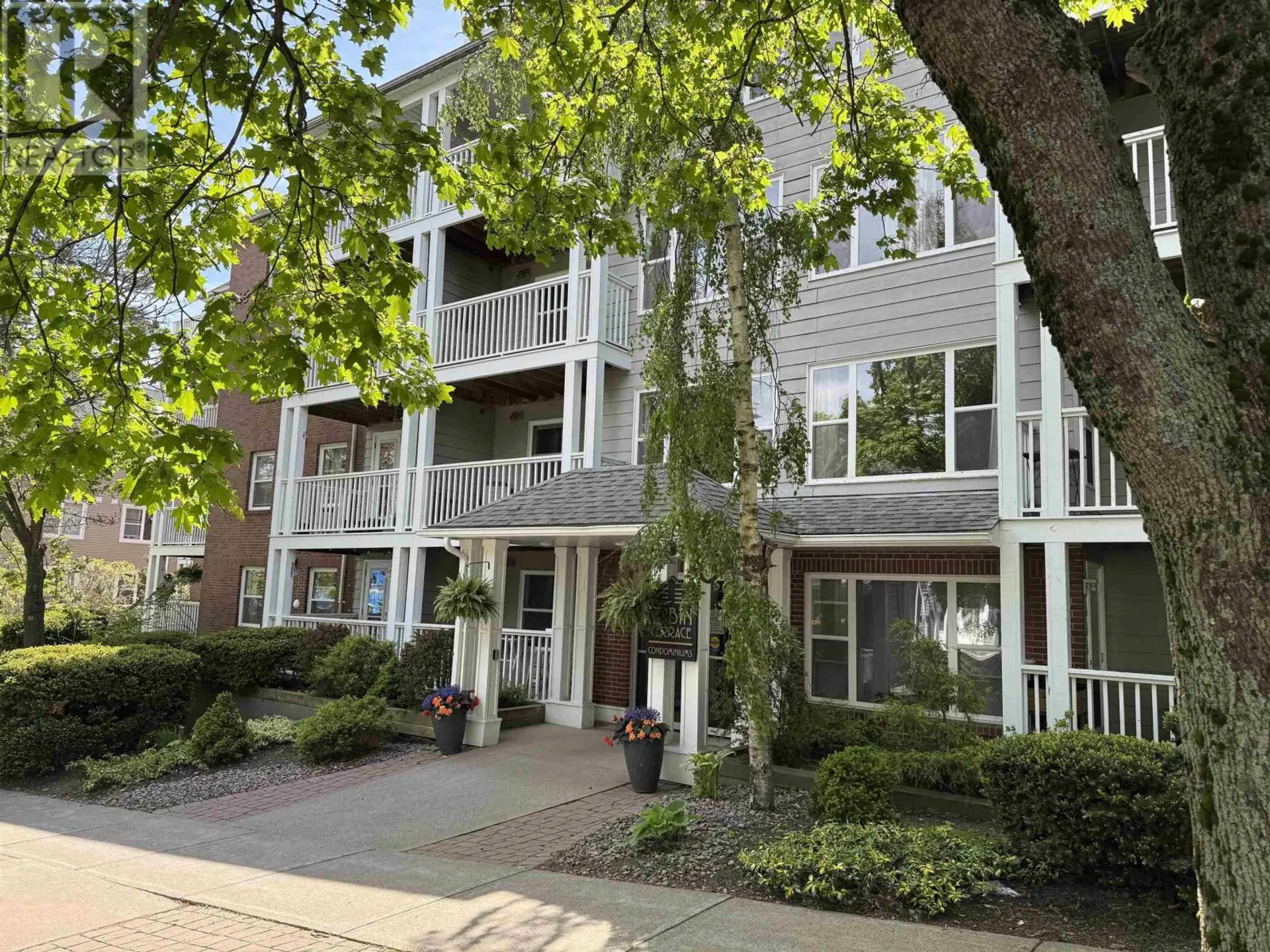 #103 5230 Tobin Street - Image 1