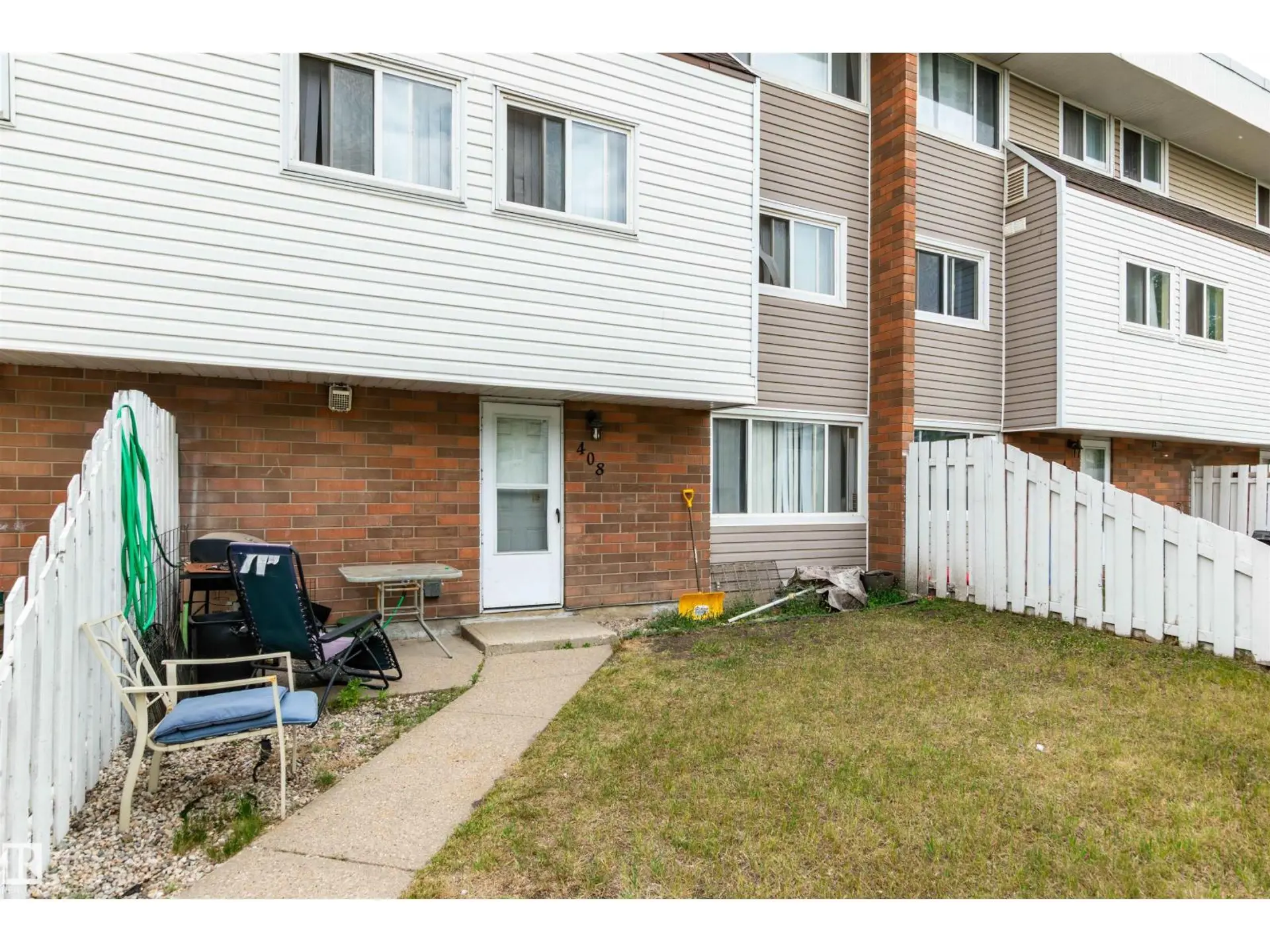#408 2908 116A AV NW - Image 2