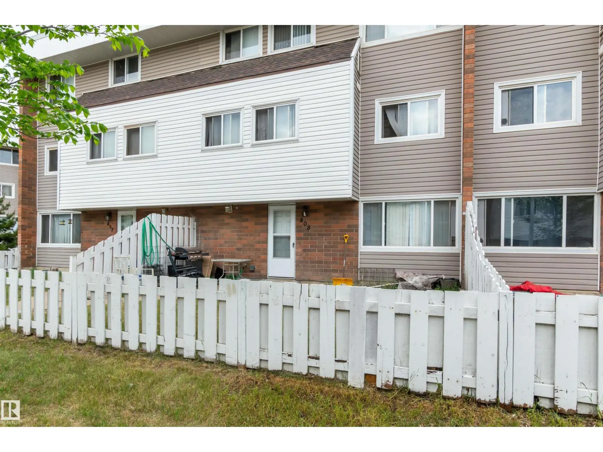 #408 2908 116A AV NW - Image 3