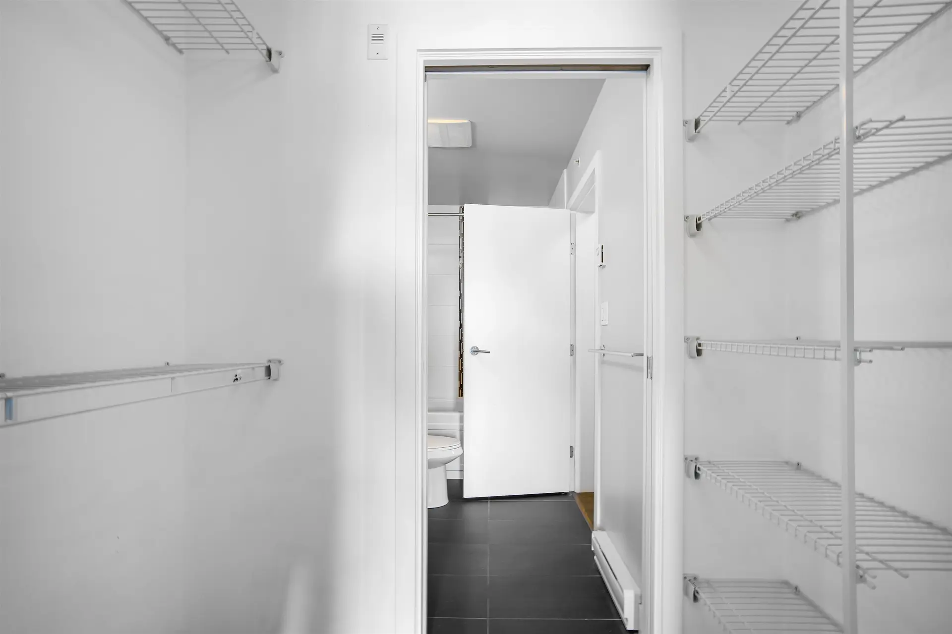 #418 12075 Edge Street - Image 12