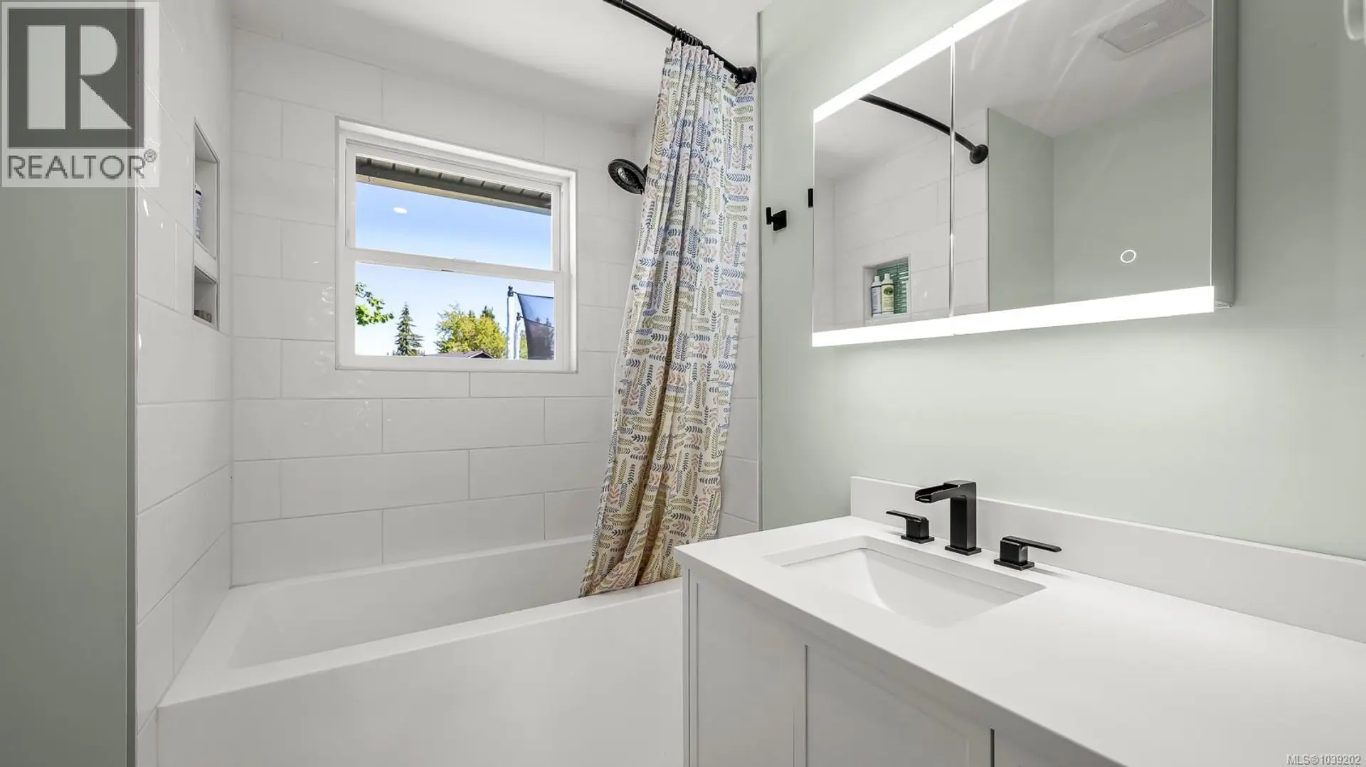 2772 Ulverston Ave - Image 7