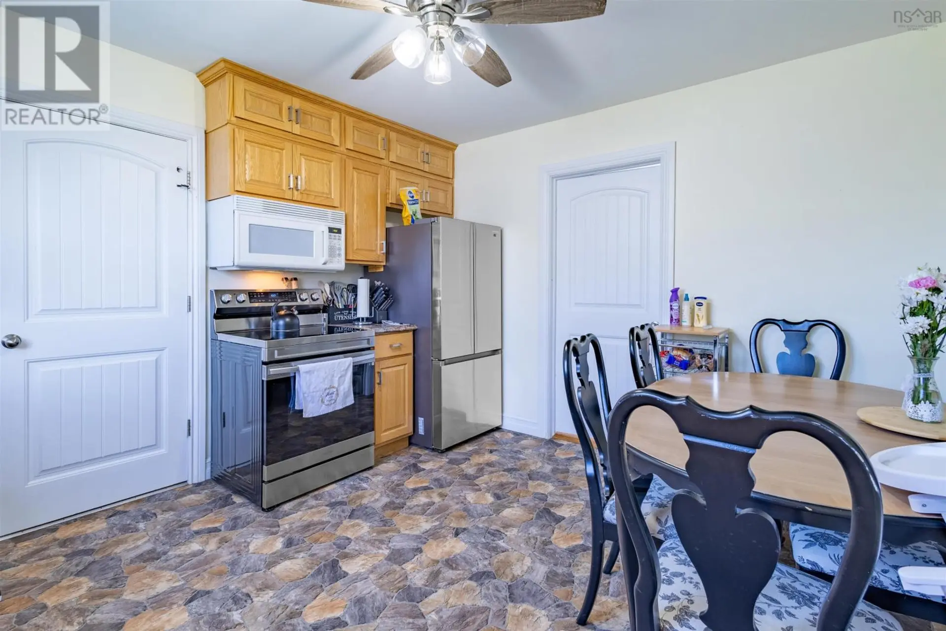 24 Highland Street   B1A 2T5 Street - Image 5