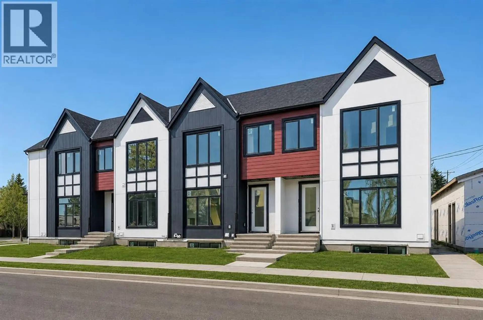 #3 2701 28 Avenue SW - Image 1