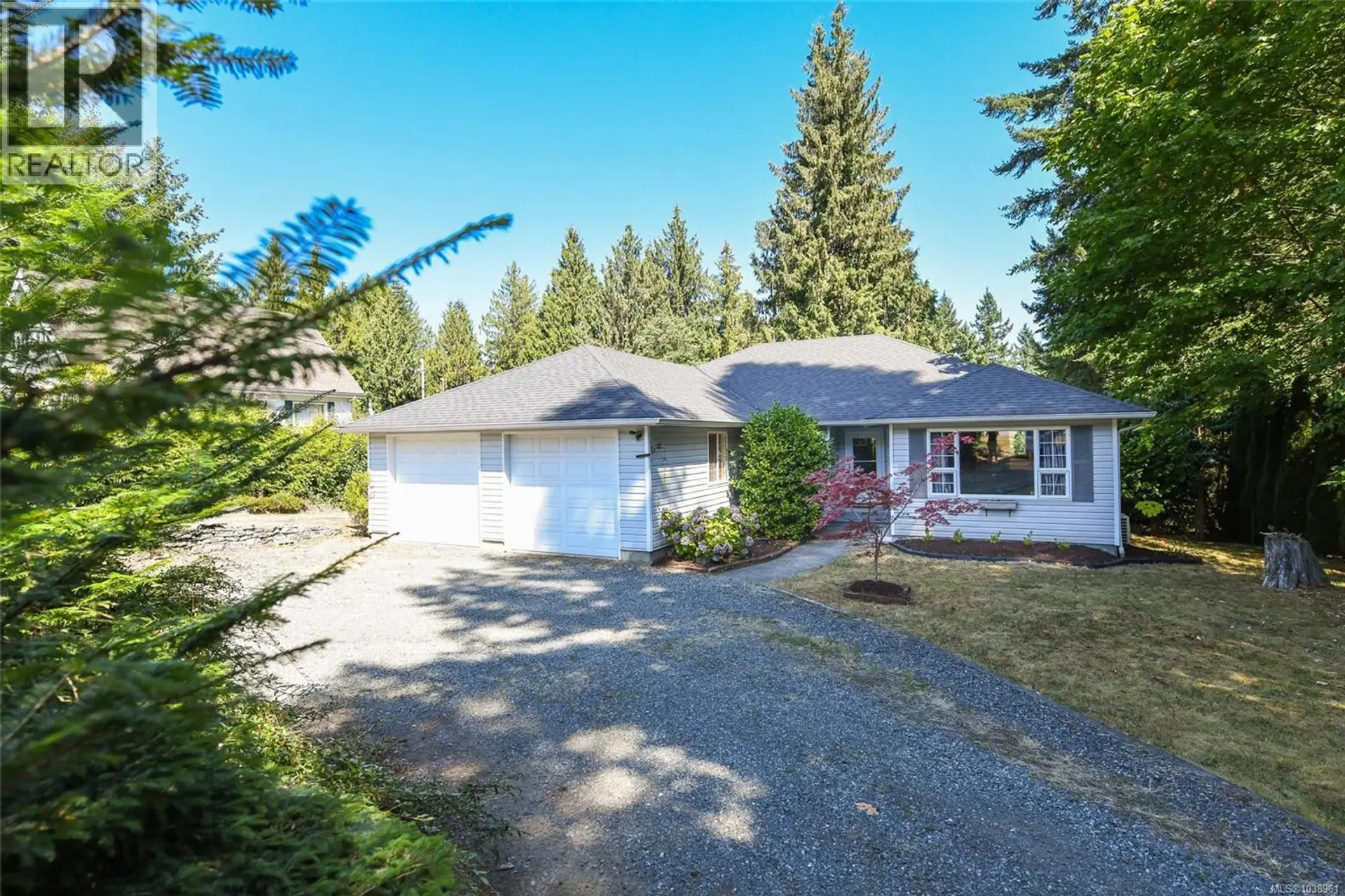Property at 7730 Vivian Way, Fanny Bay, BC