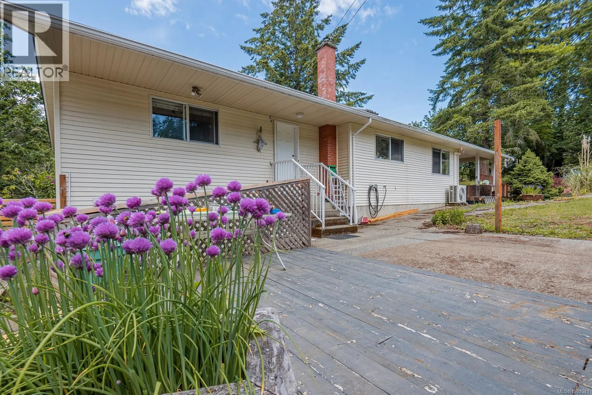 Property at 1300 Margaret Pl, Duncan, BC