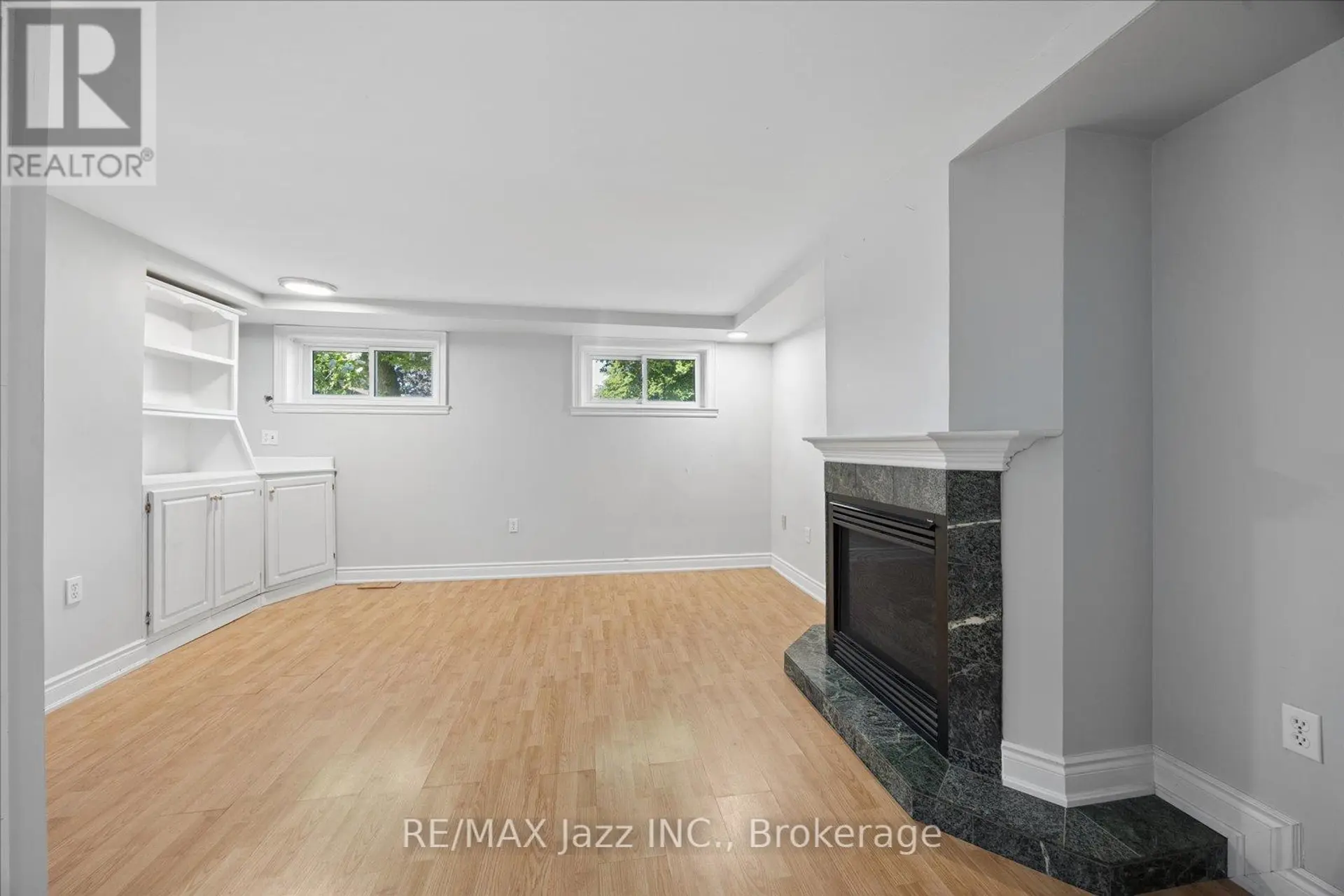243 ACADIA DRIVE - Image 10