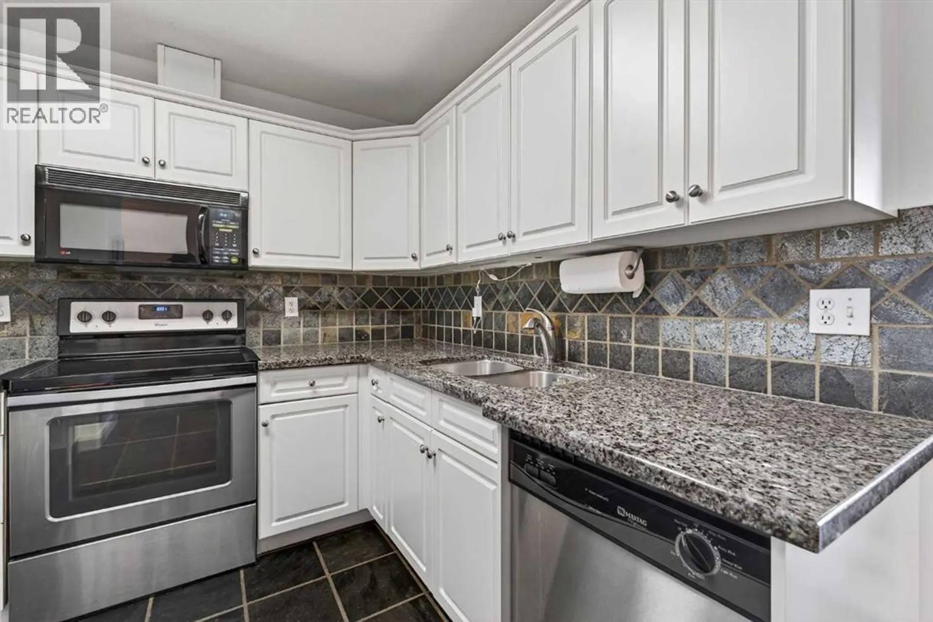 #401 735 56 Avenue SW - Image 6
