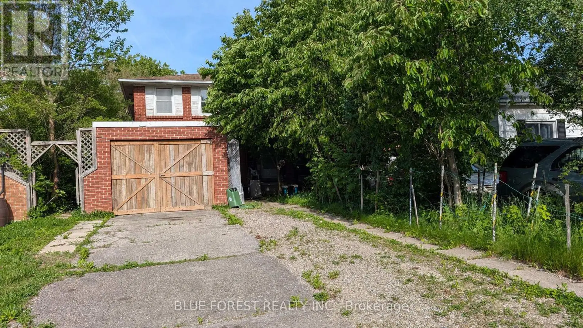 112 MARLBOROUGH AVENUE - Image 1
