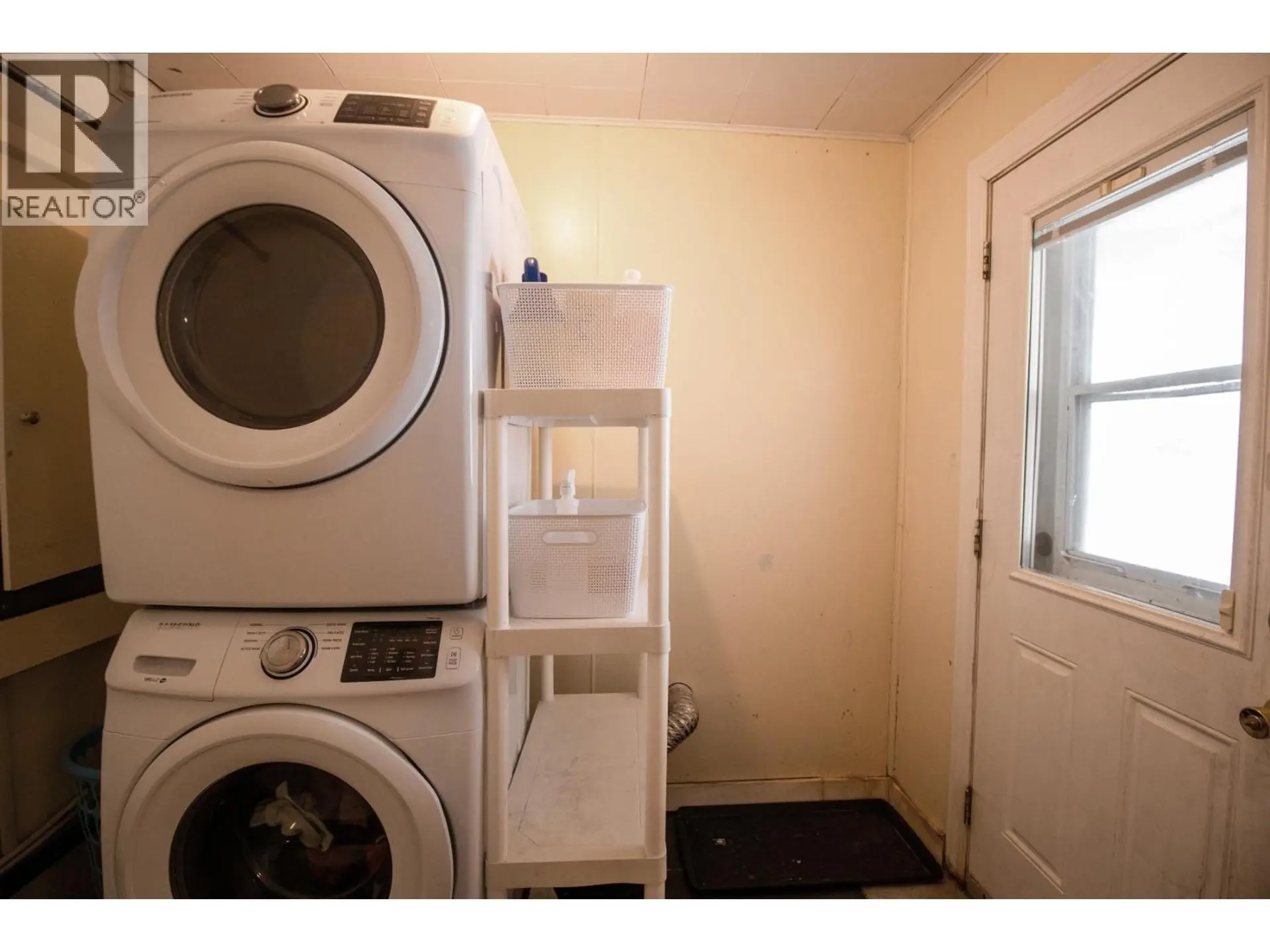 10220 96 AVENUE - Image 13