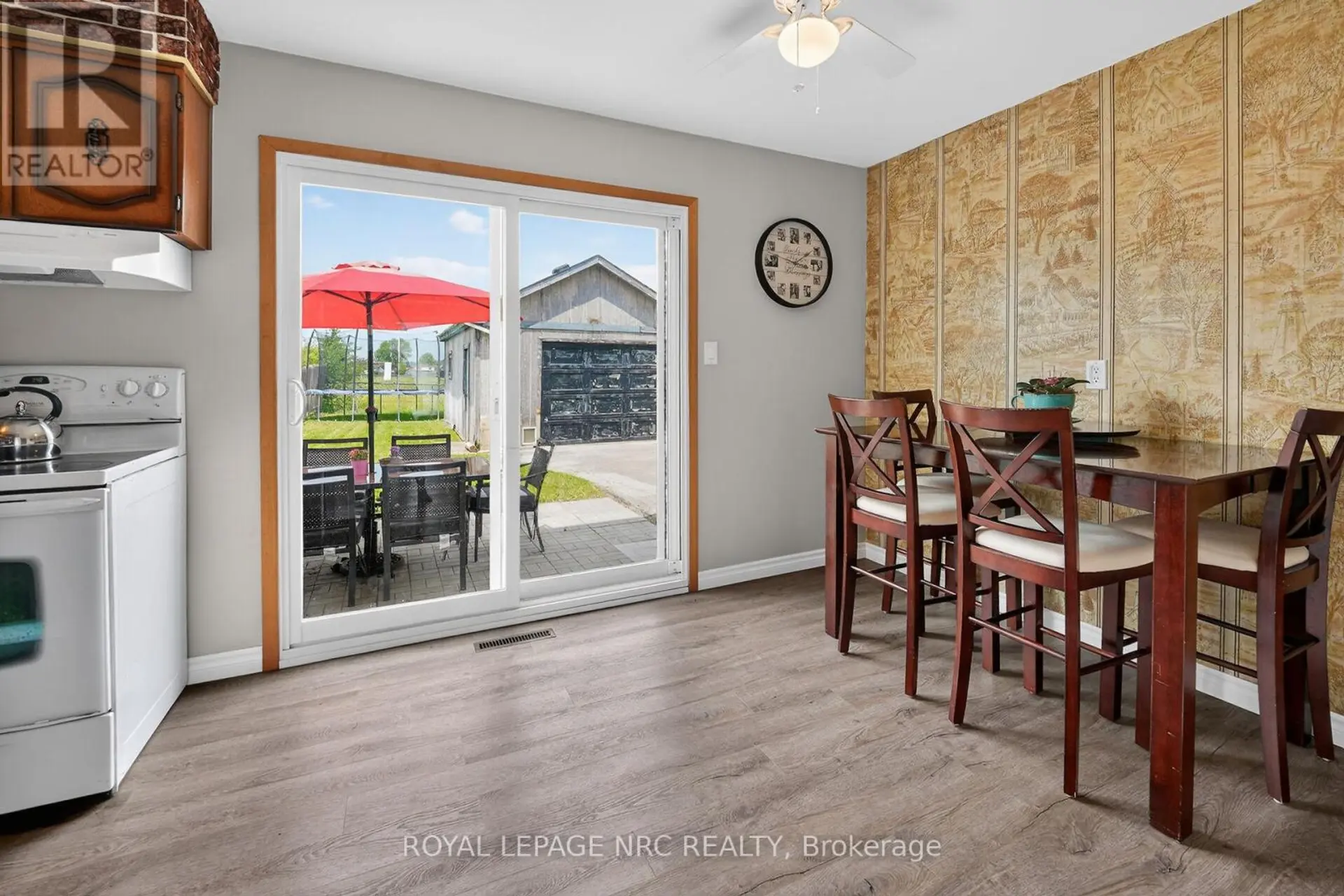 28 CHANTAL COURT - Image 7