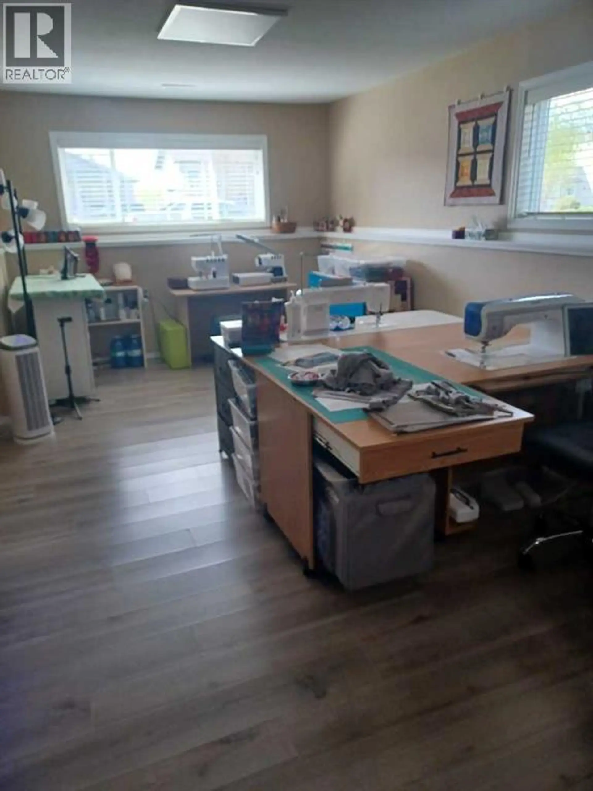 13 Firdale Road - Image 12