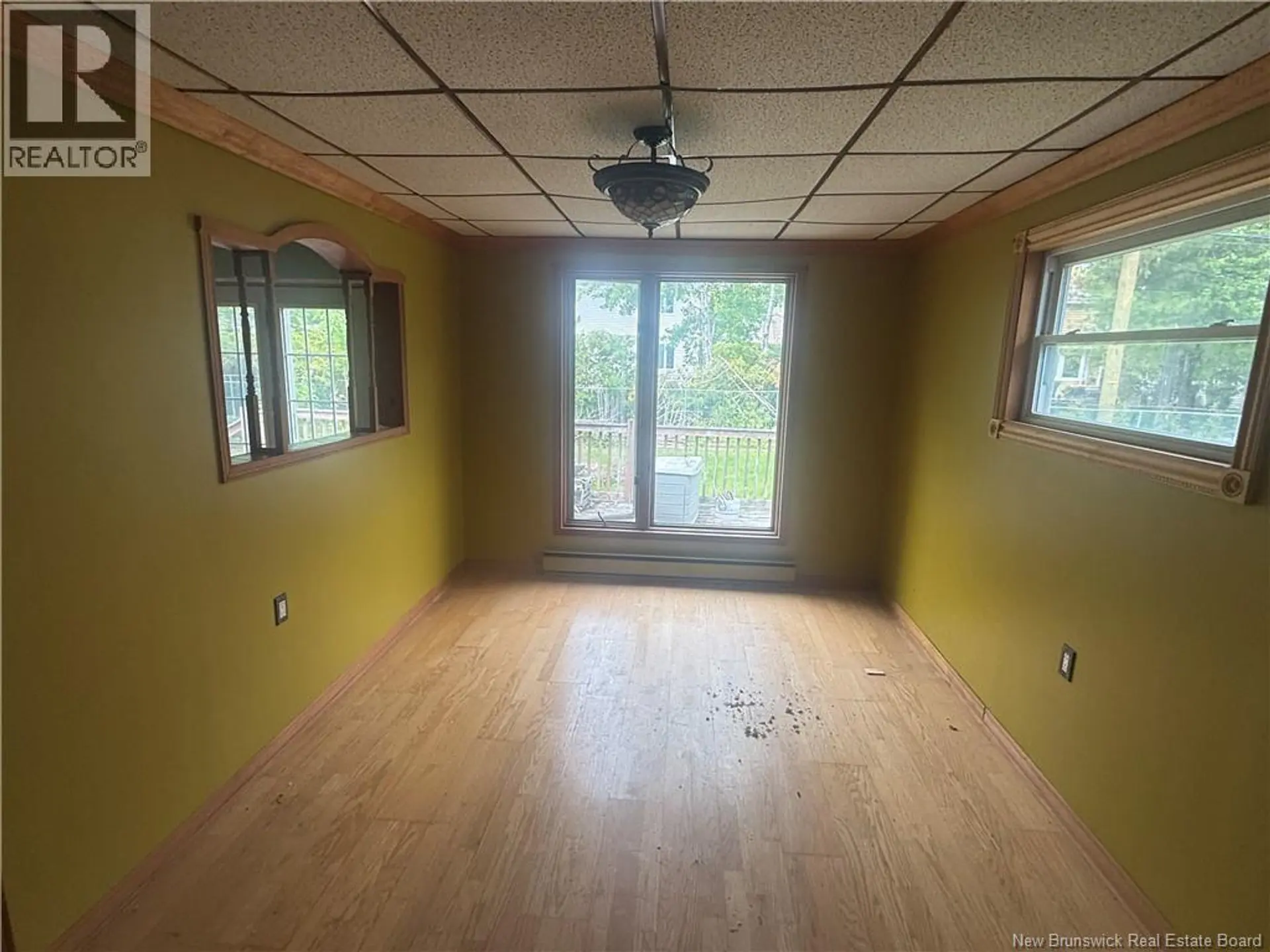 65 Leeds Drive - Image 4