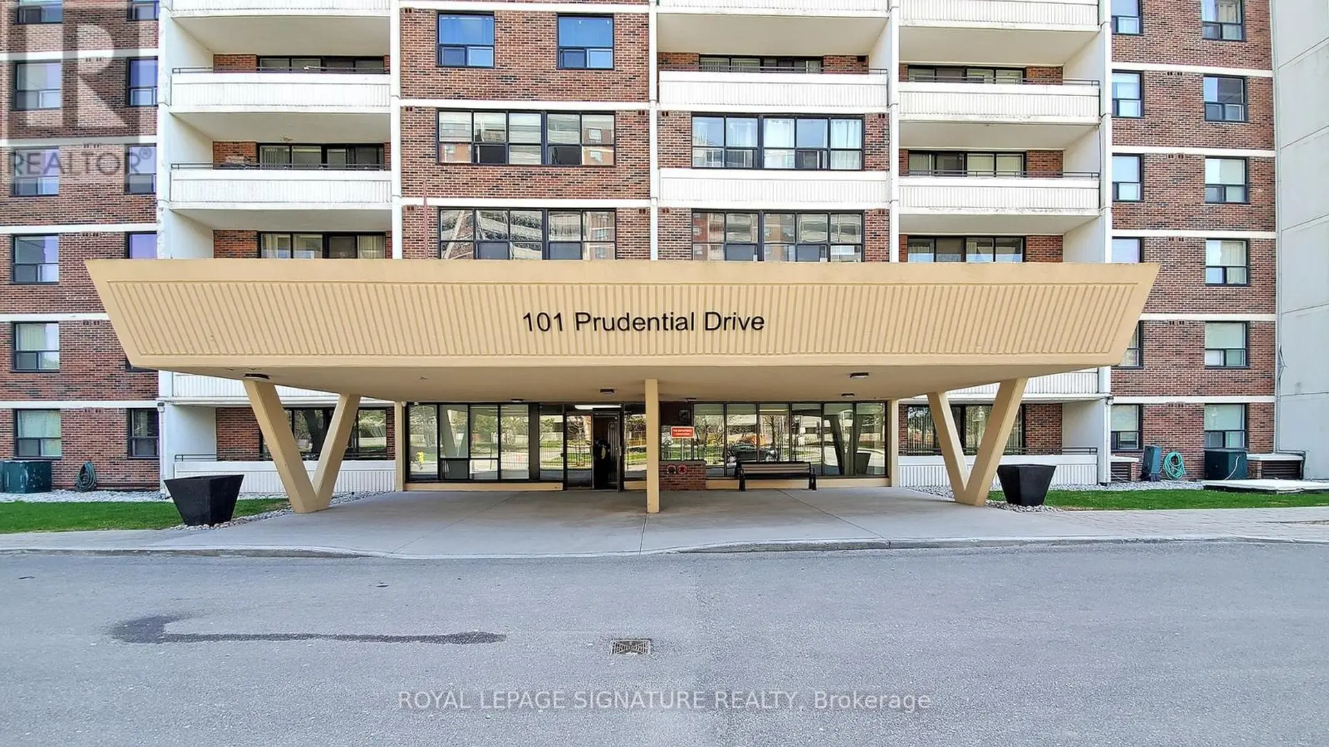 #1705 101 PRUDENTIAL DRIVE - Image 2