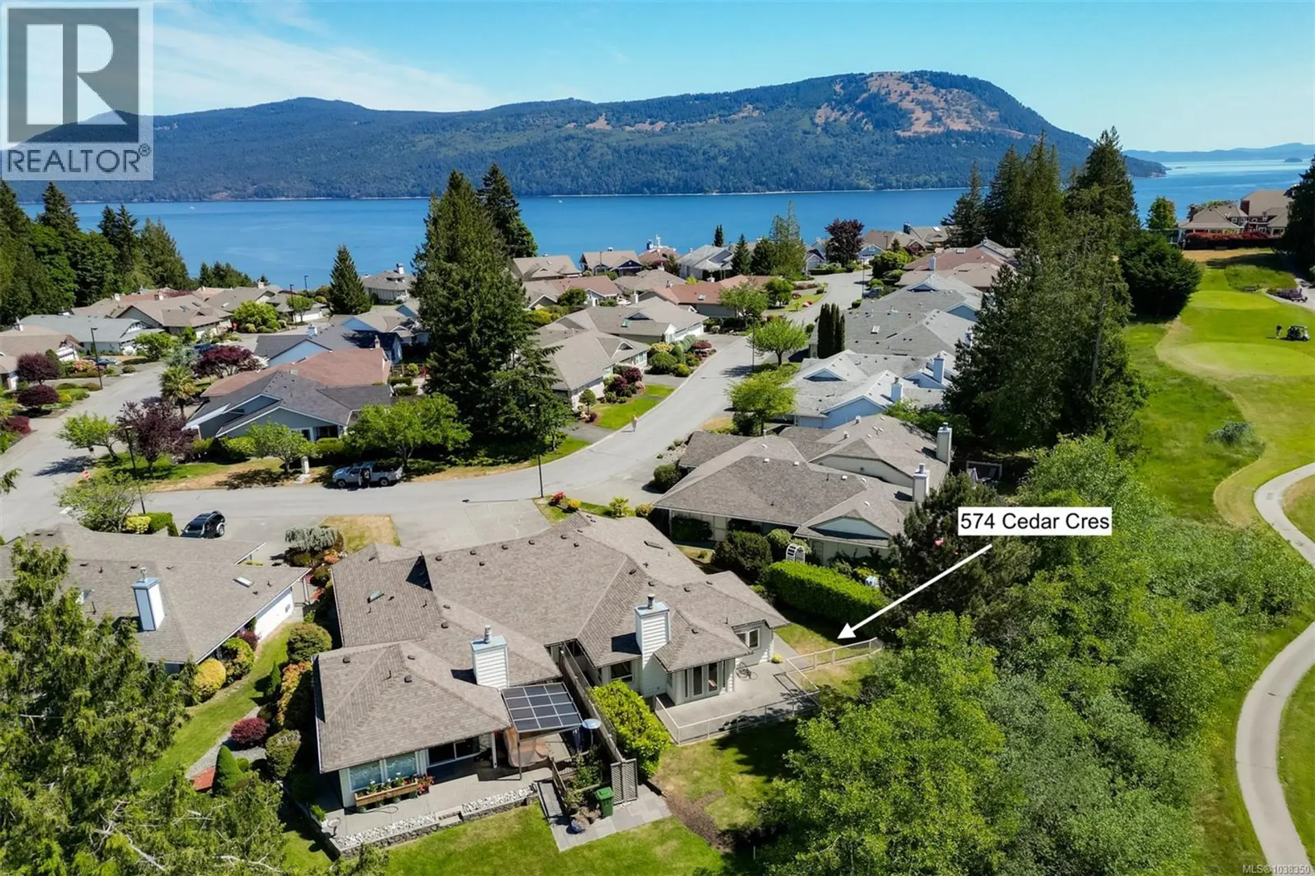 Property at 574 Cedar Cres, Cobble Hill, BC