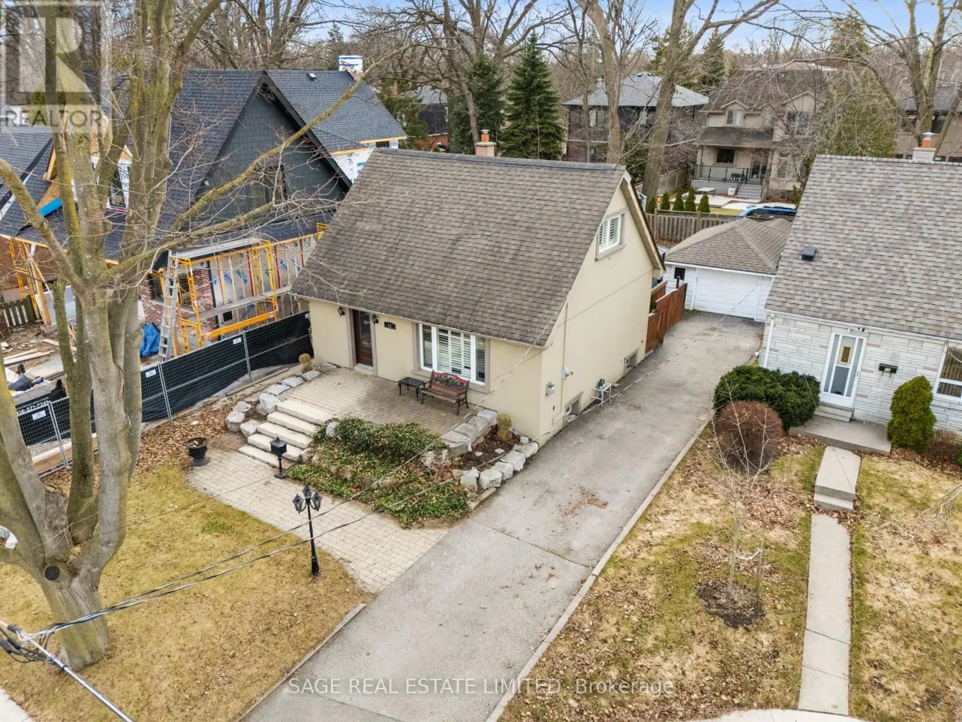 11 CHELSEA DRIVE - Image 2
