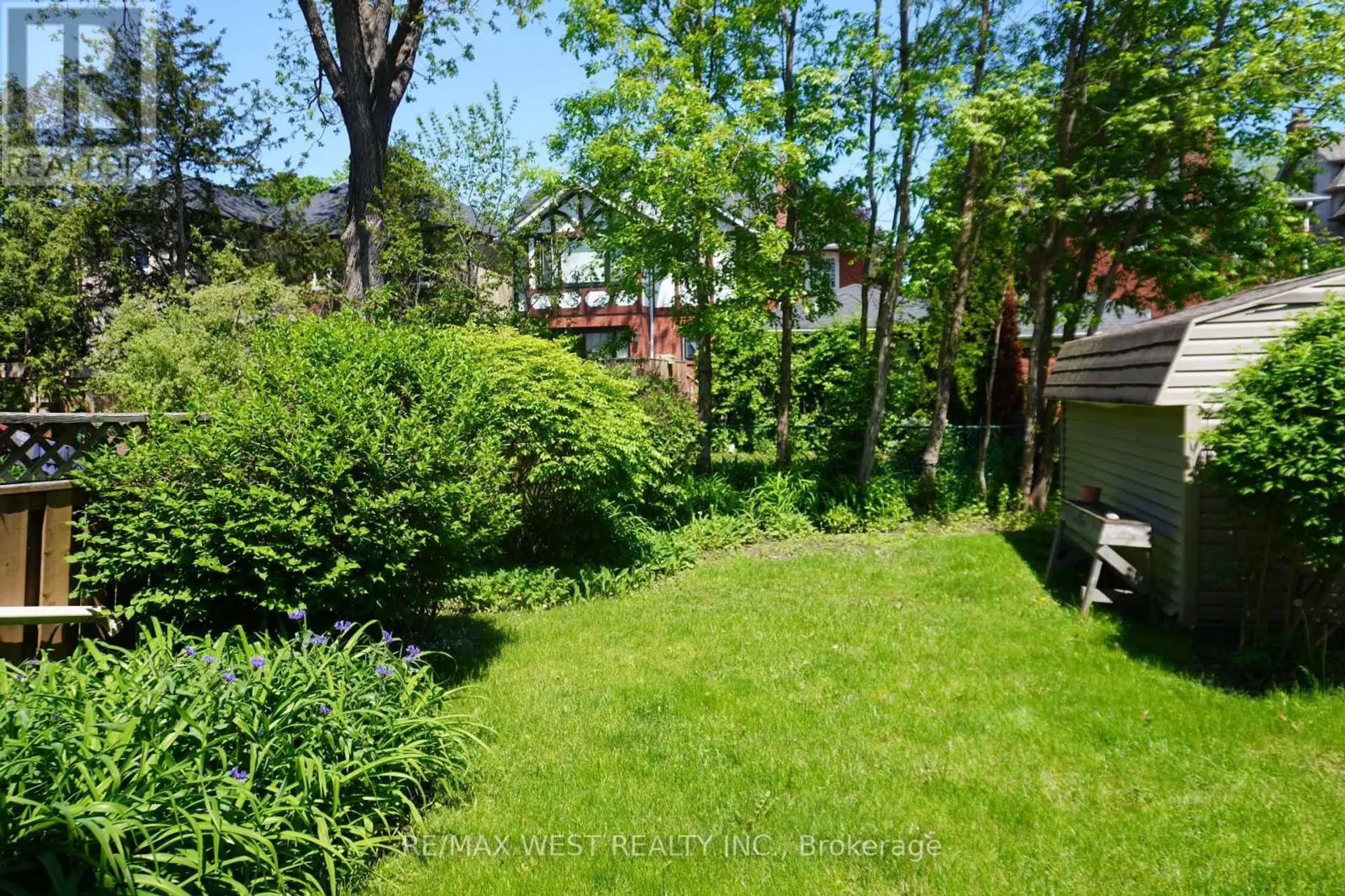 1109 ROYAL YORK ROAD - Image 19