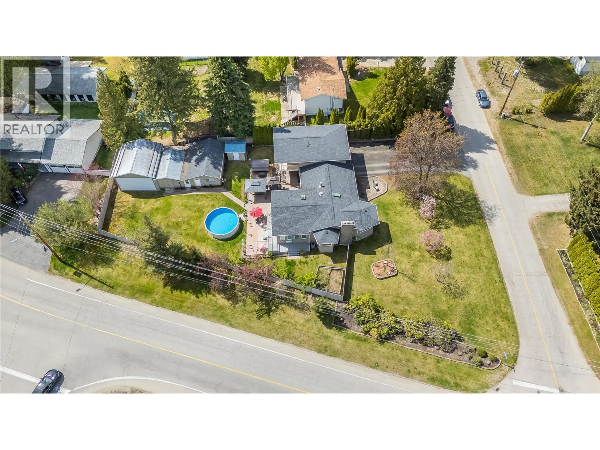 Property at 1400 MEADOWBROOK Drive, Castlegar, BC
