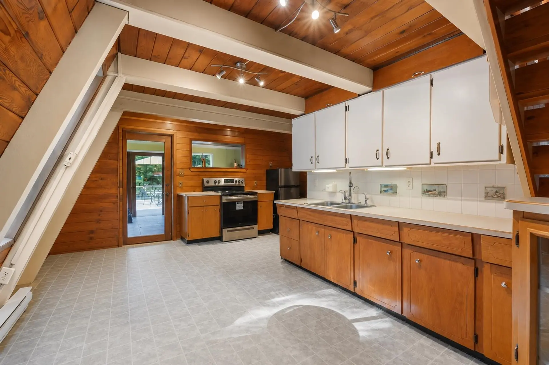 19393 Silver Skagit Road - Image 4