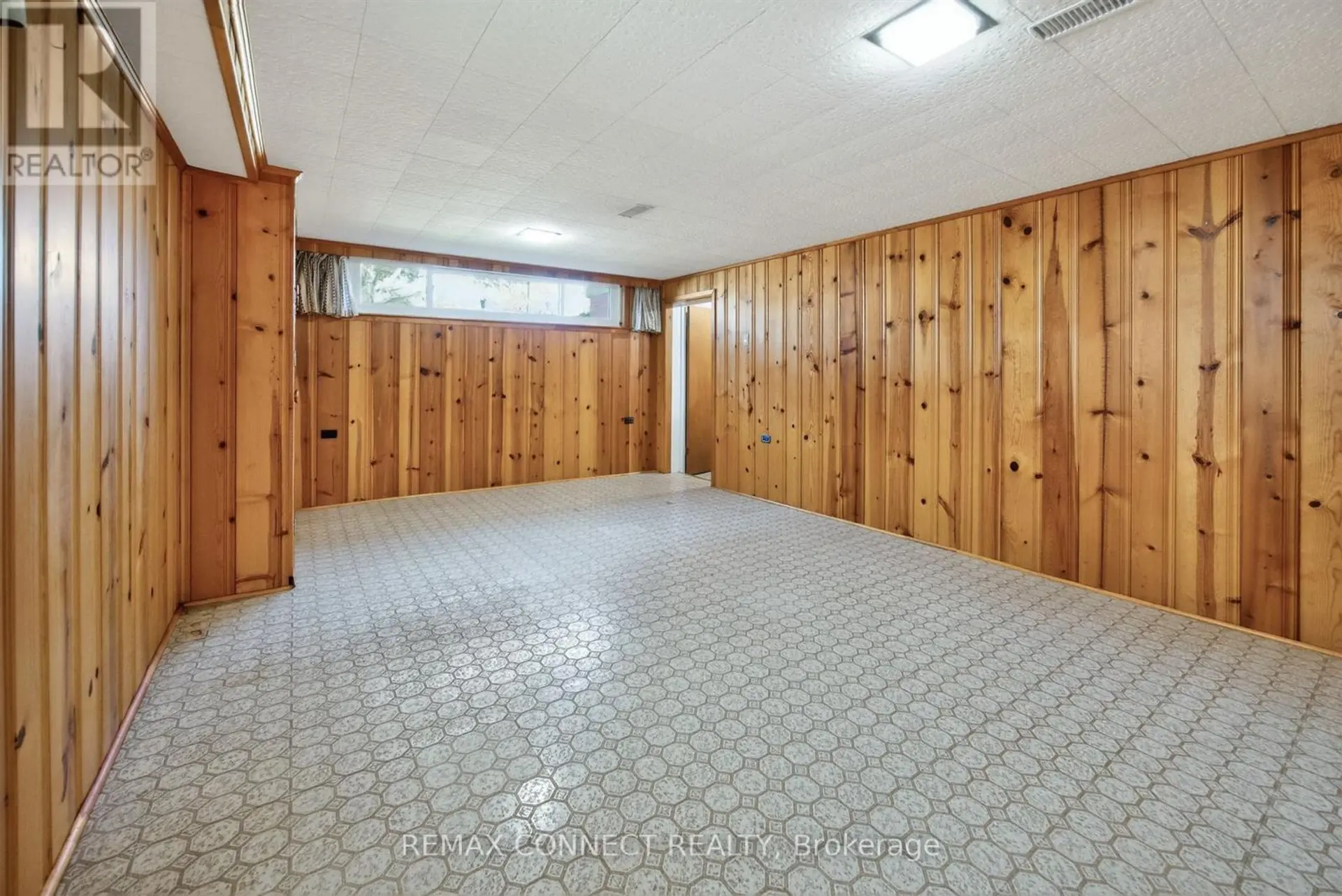 6 FARADAY DRIVE - Image 14