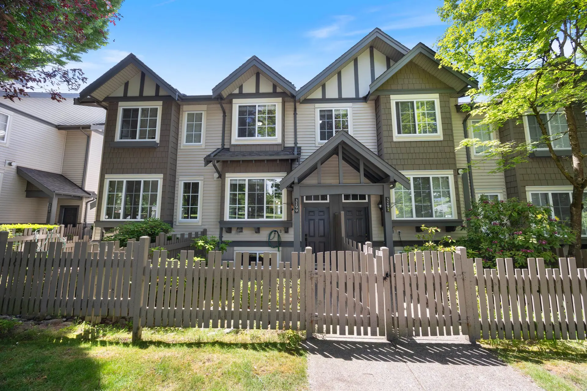 Property at 3299 Beaverbrook Drive, Burnaby, BC