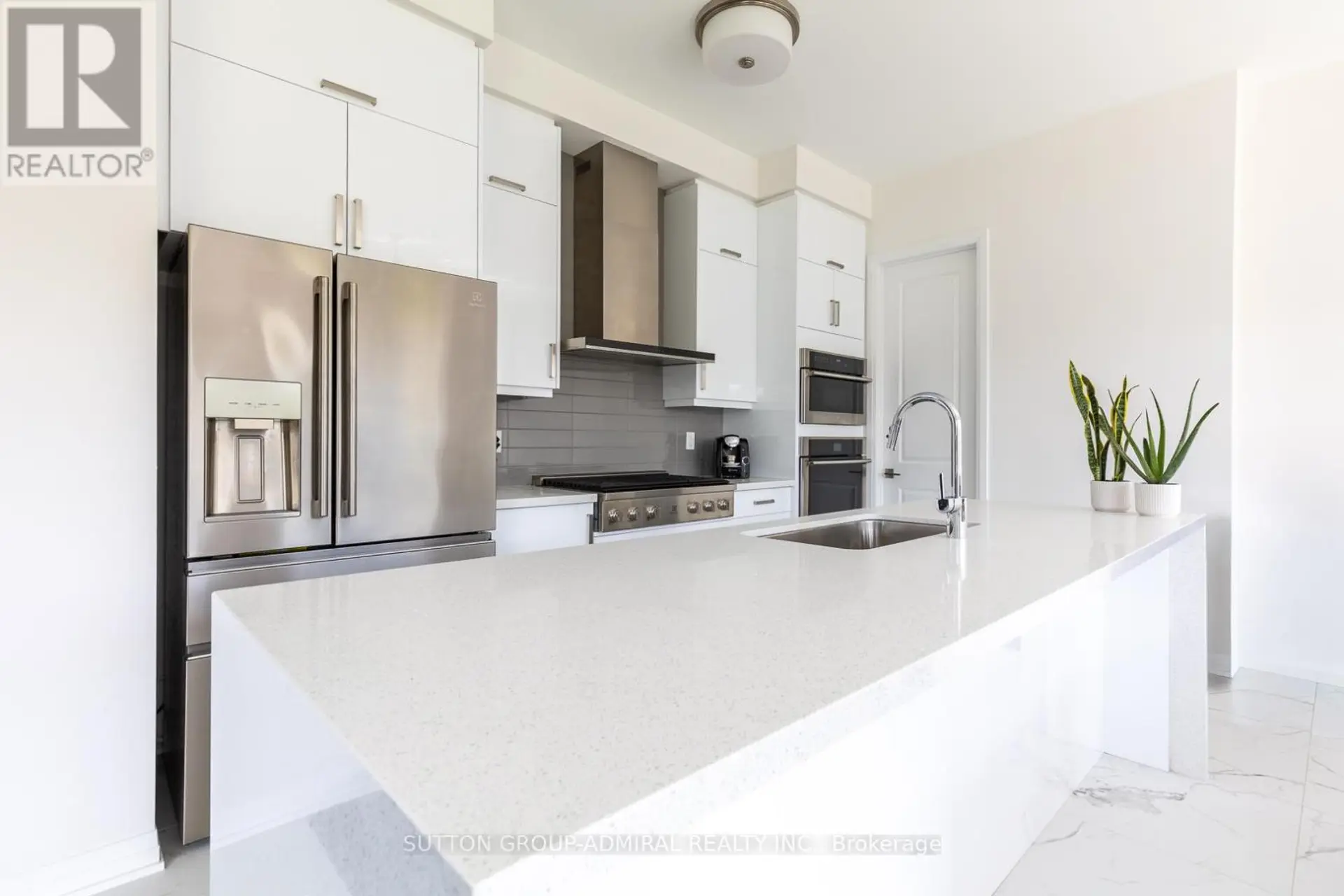 3731 LAKEPOINT DRIVE - Image 4
