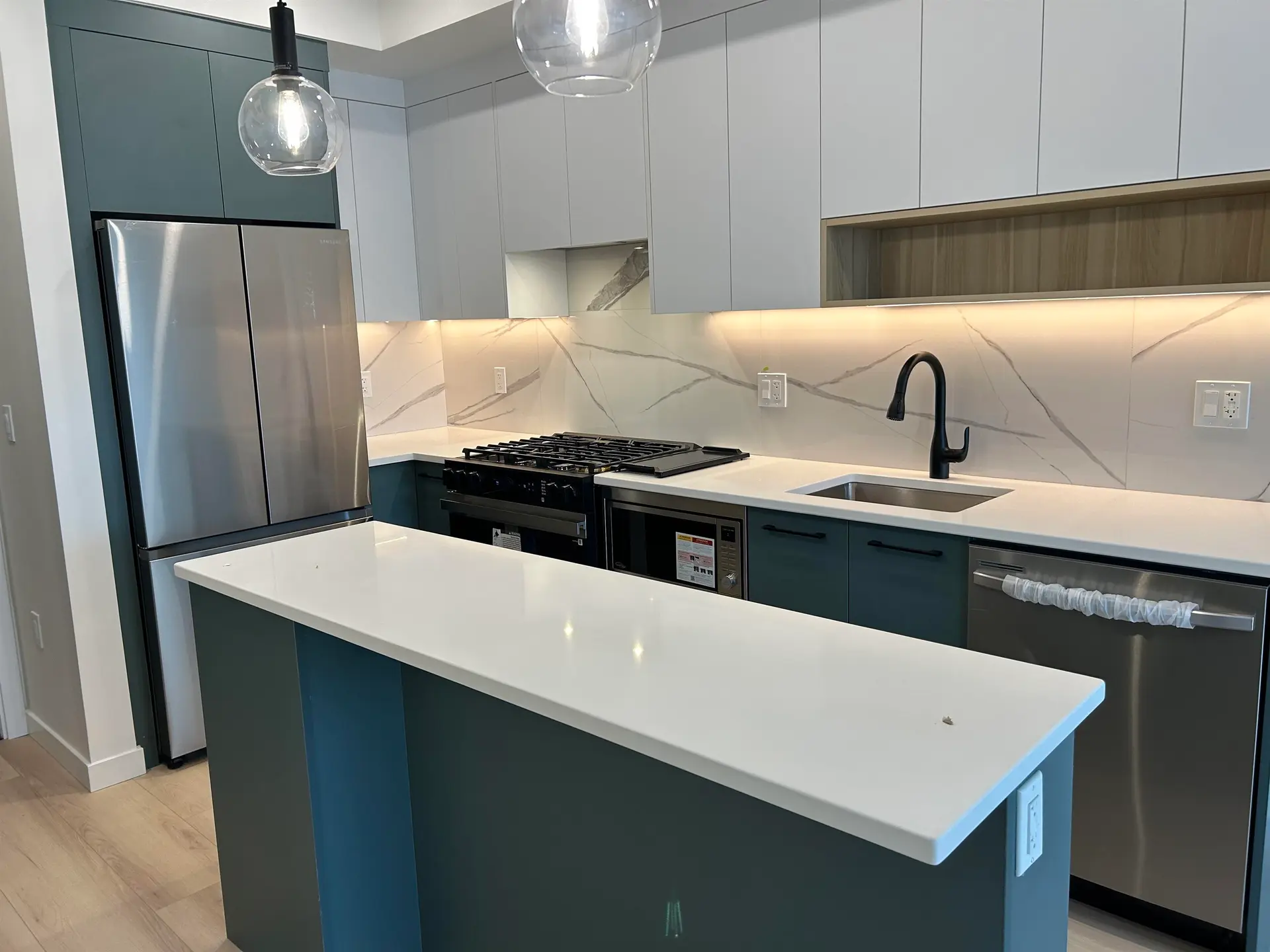 Property at #305 6270 Gooseberry Drive, Surrey, BC