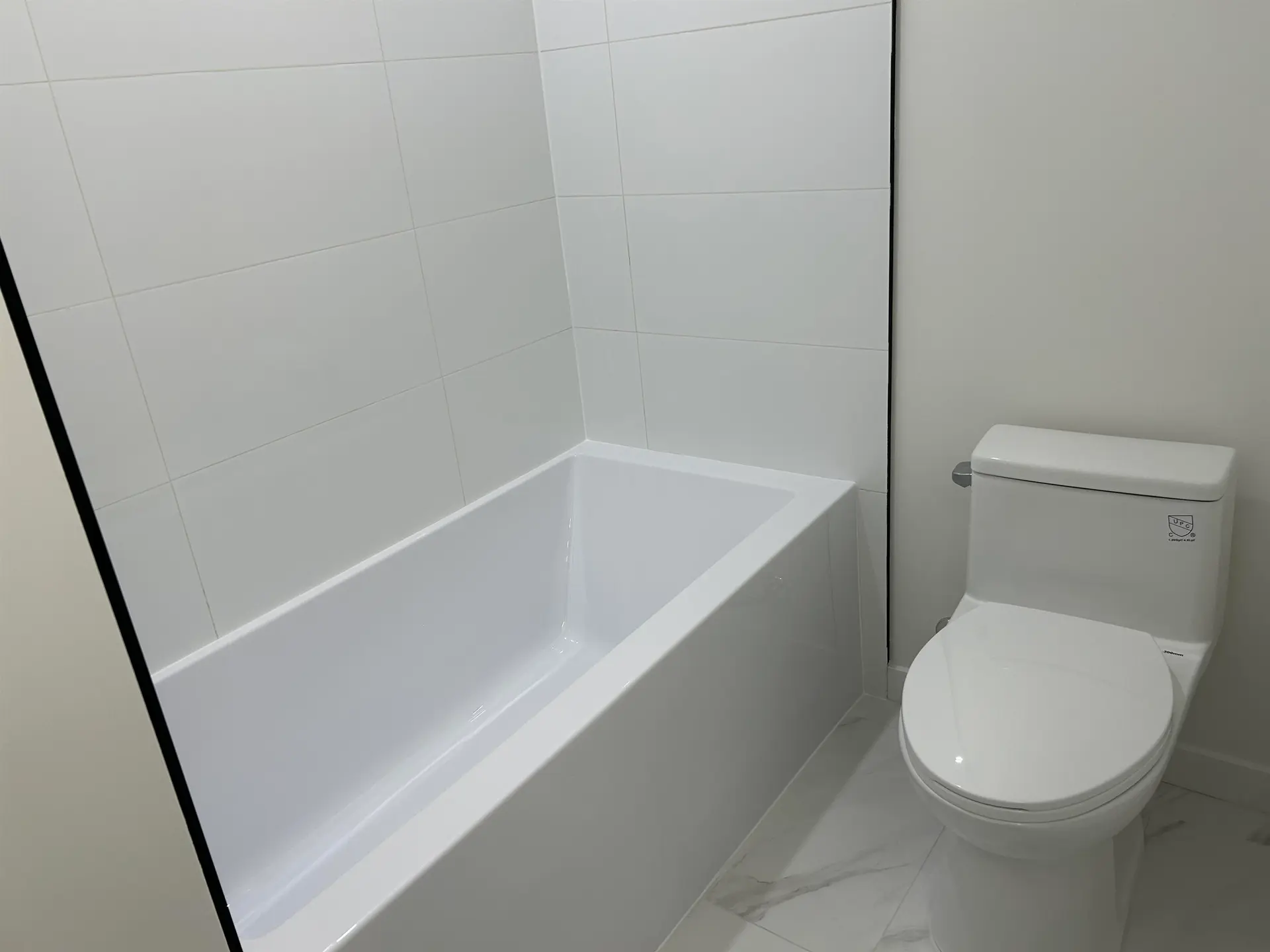 #305 6270 Gooseberry Drive - Image 4