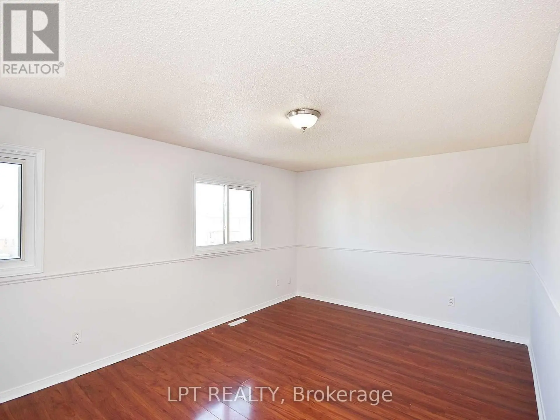 93 MARTINDALE CRESCENT - Image 12