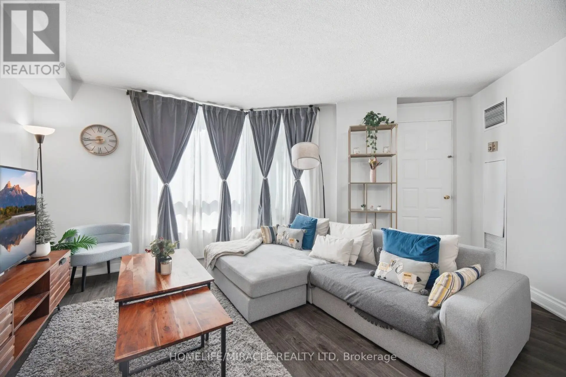 #102 238 ALBION ROAD - Image 6