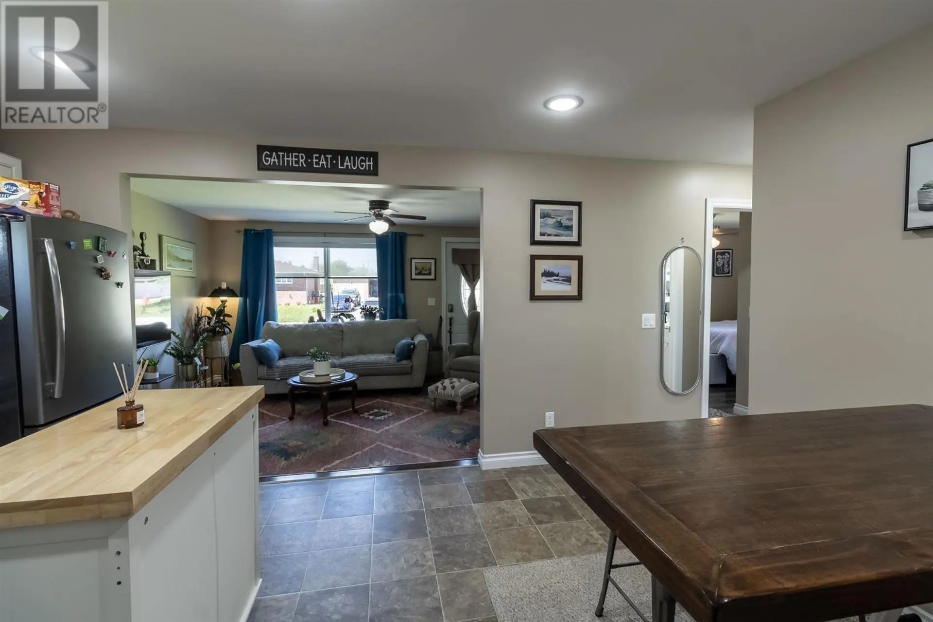 8 Dawson AVE - Image 9