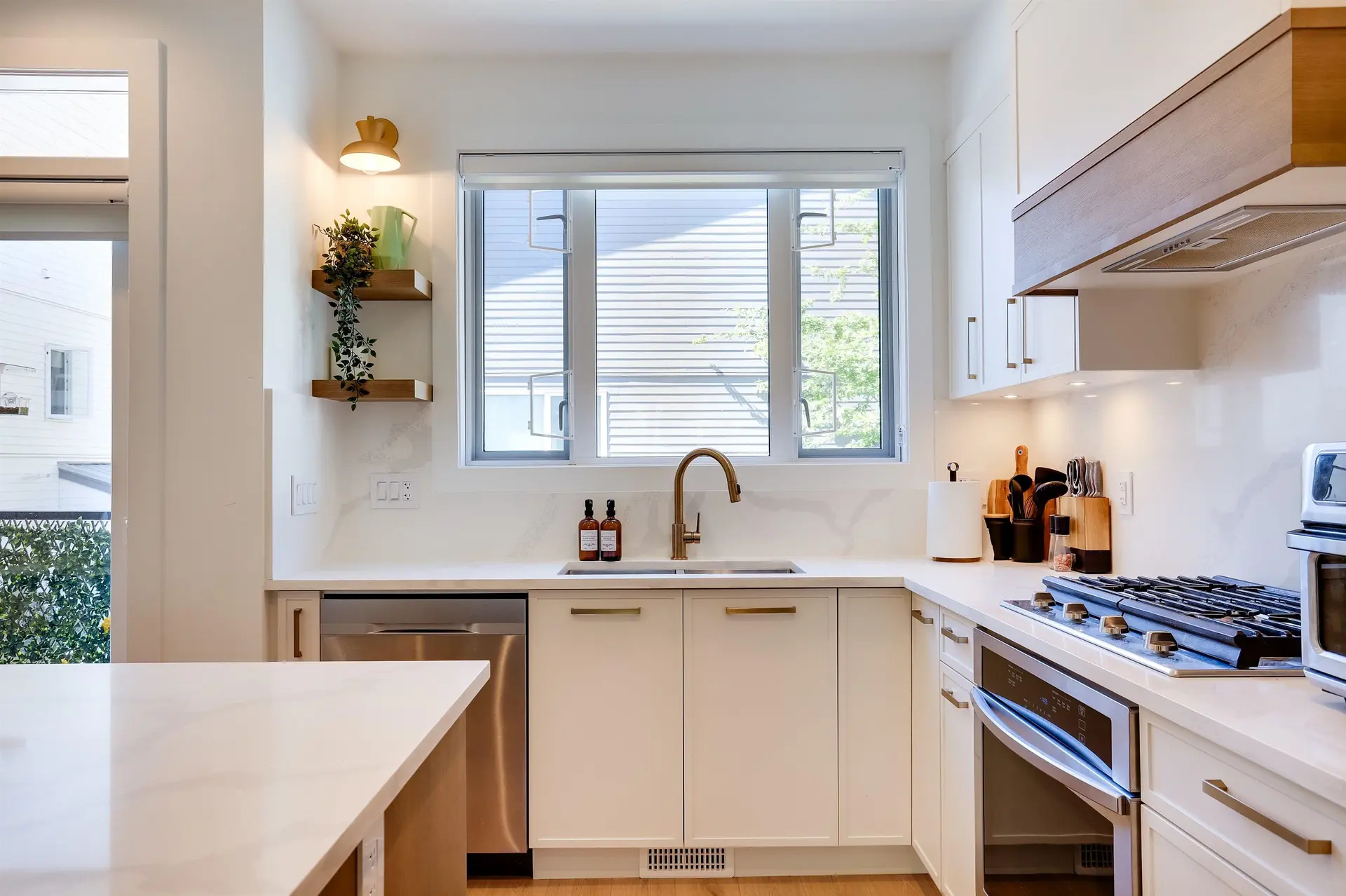 #26 15030 28 Avenue - Image 9