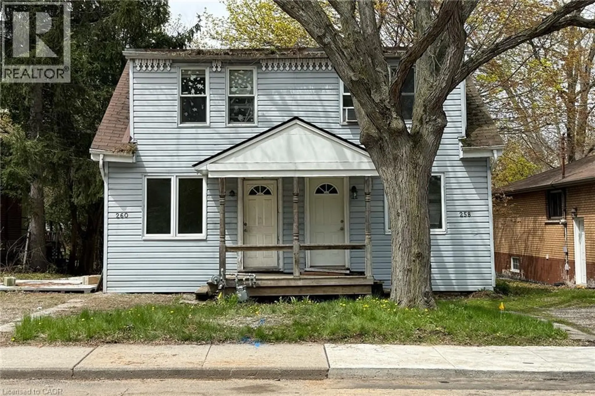 258-260 EMERSON Street - Image 1