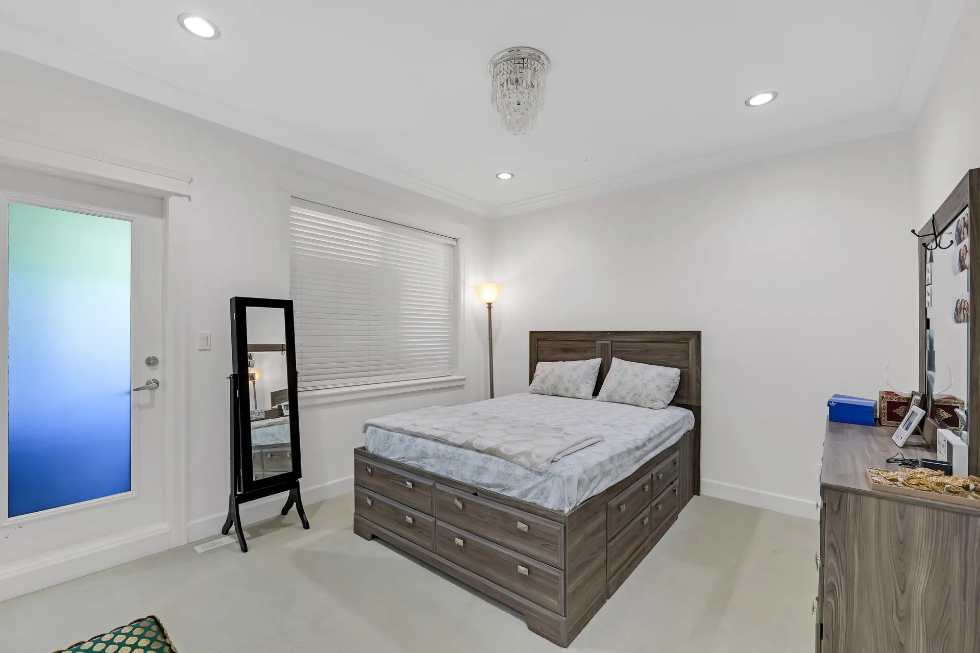 41440 Dryden Road - Image 13