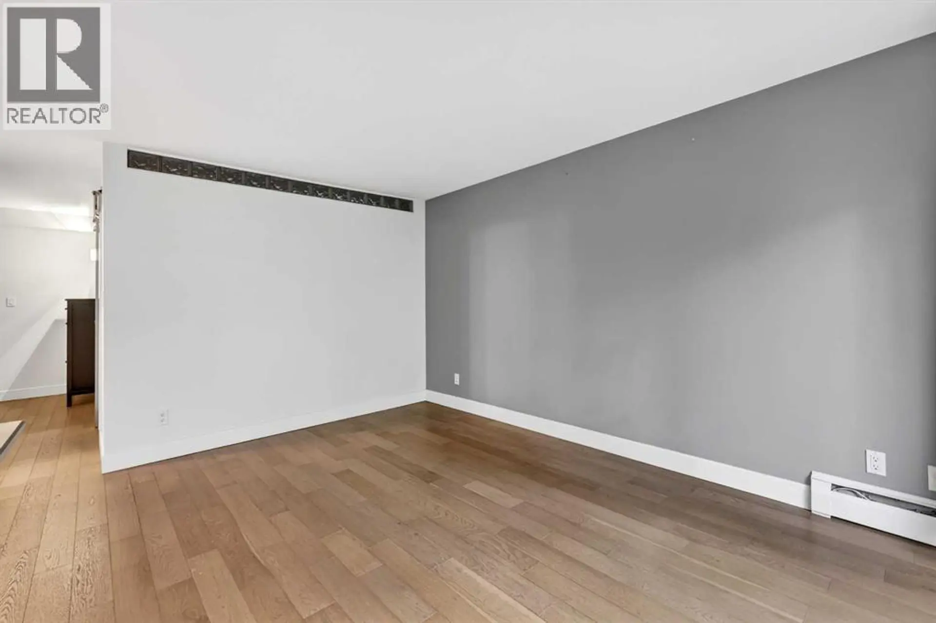 #304 812 15 Avenue SW - Image 12