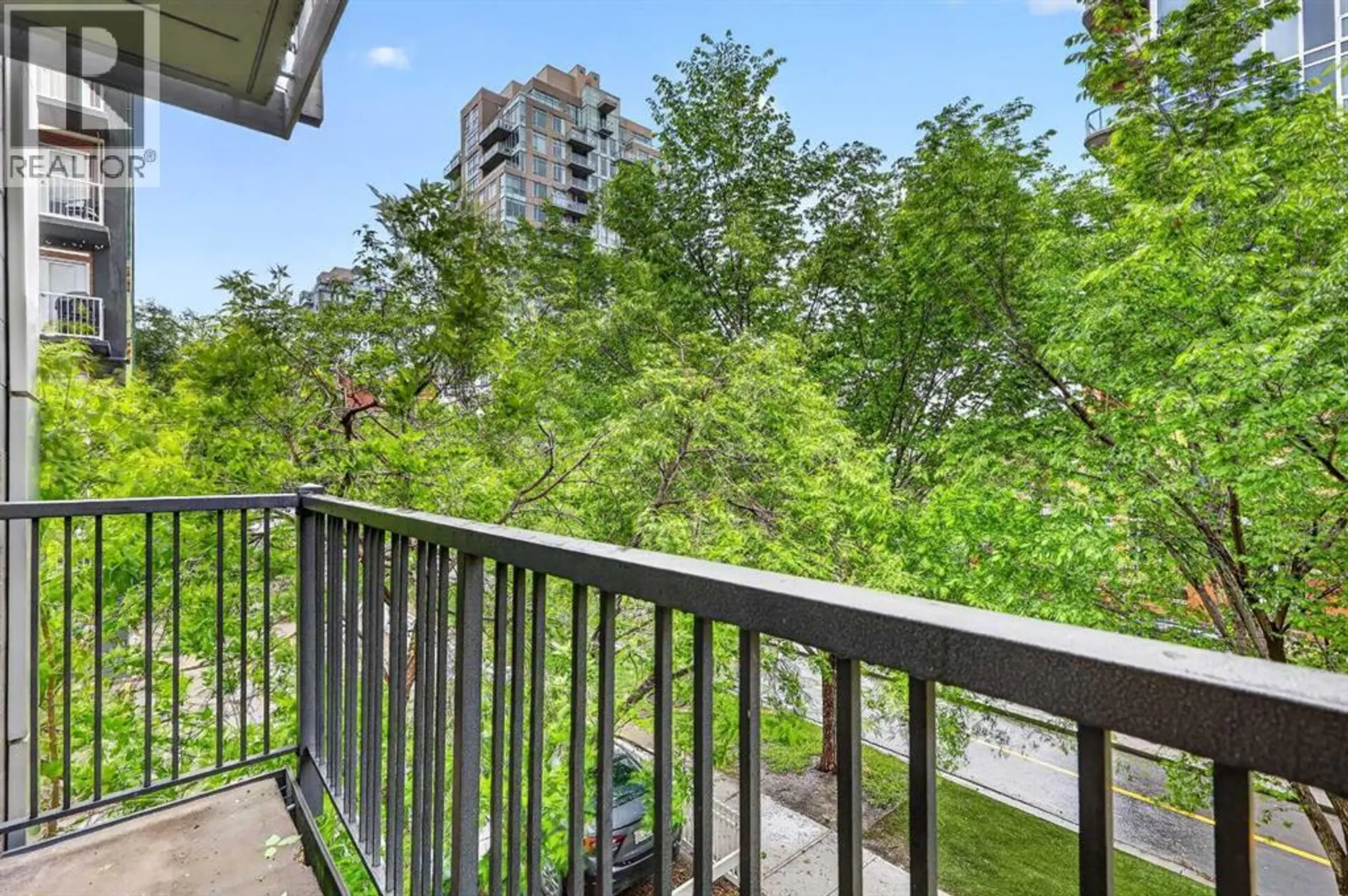 #304 812 15 Avenue SW - Image 18