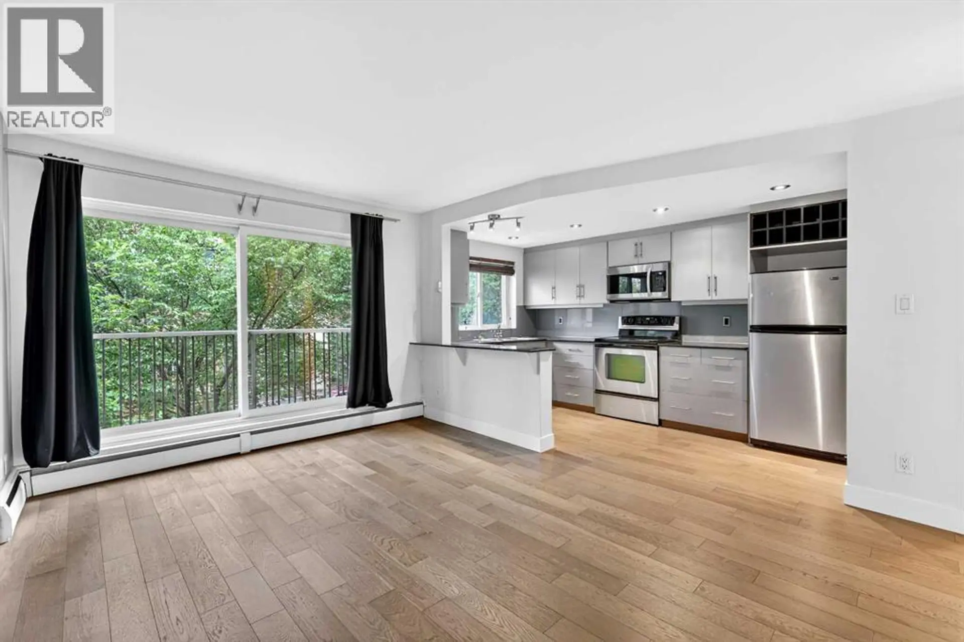 #304 812 15 Avenue SW - Image 3